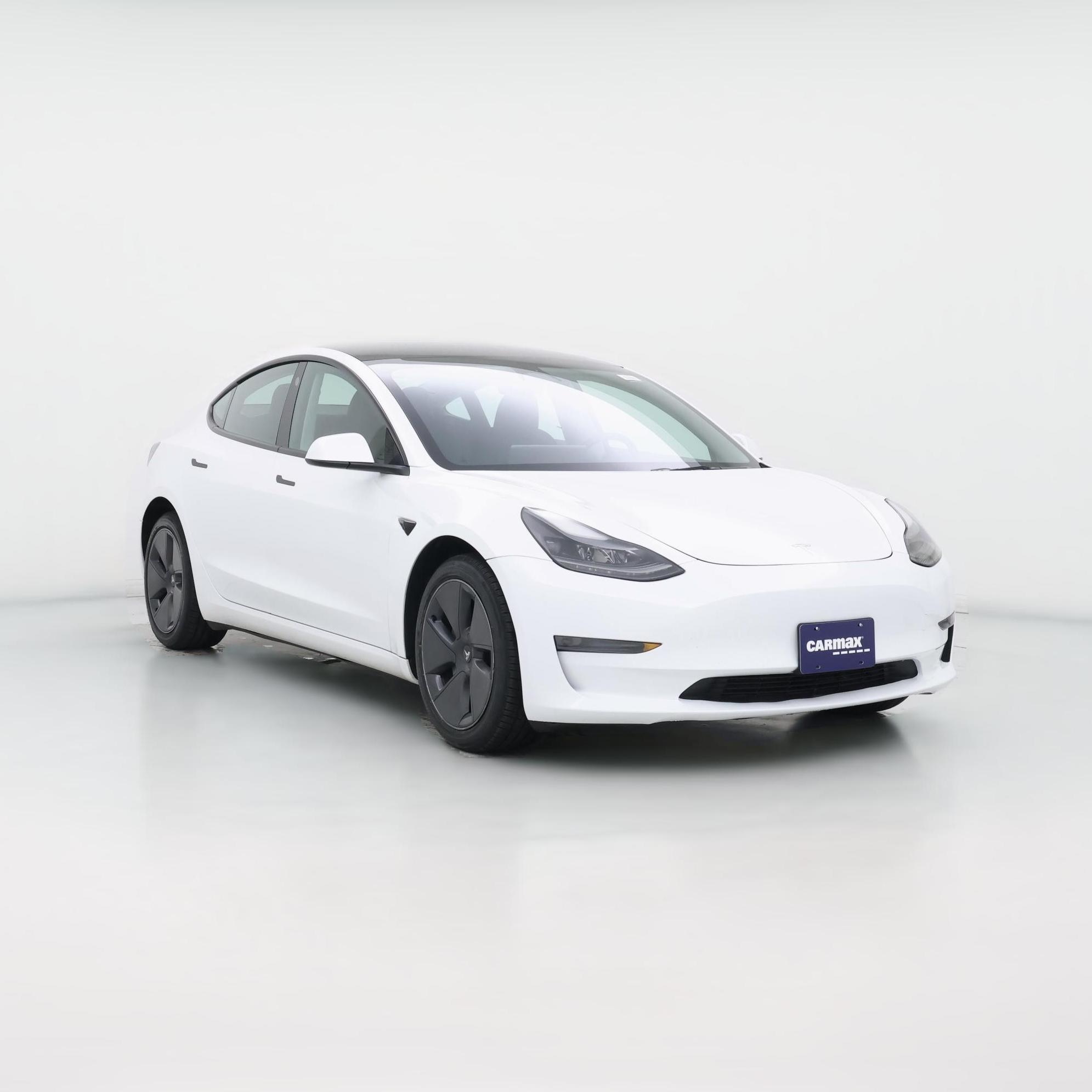 Thumbnail: 2023 Tesla Model 3 - 1