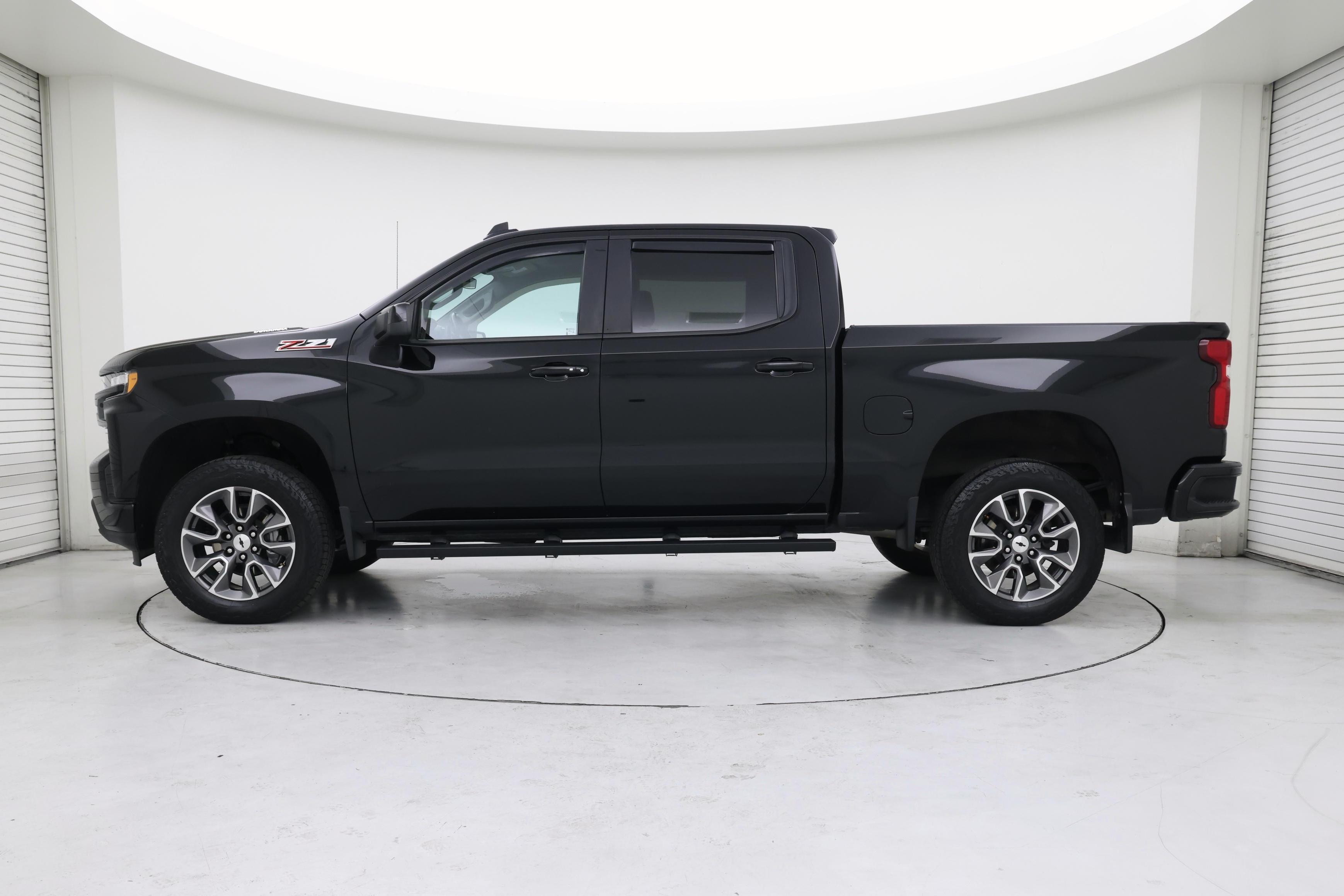 Thumbnail: 2021 Chevrolet Silverado 1500 - 3