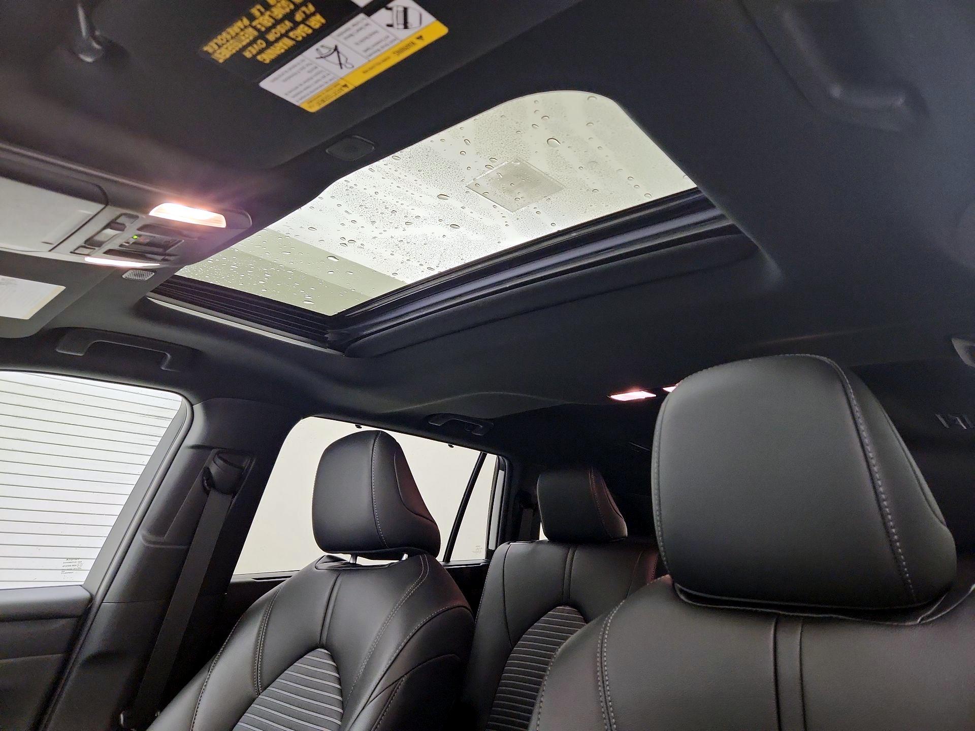 Thumbnail: 2024 Toyota Highlander - 19