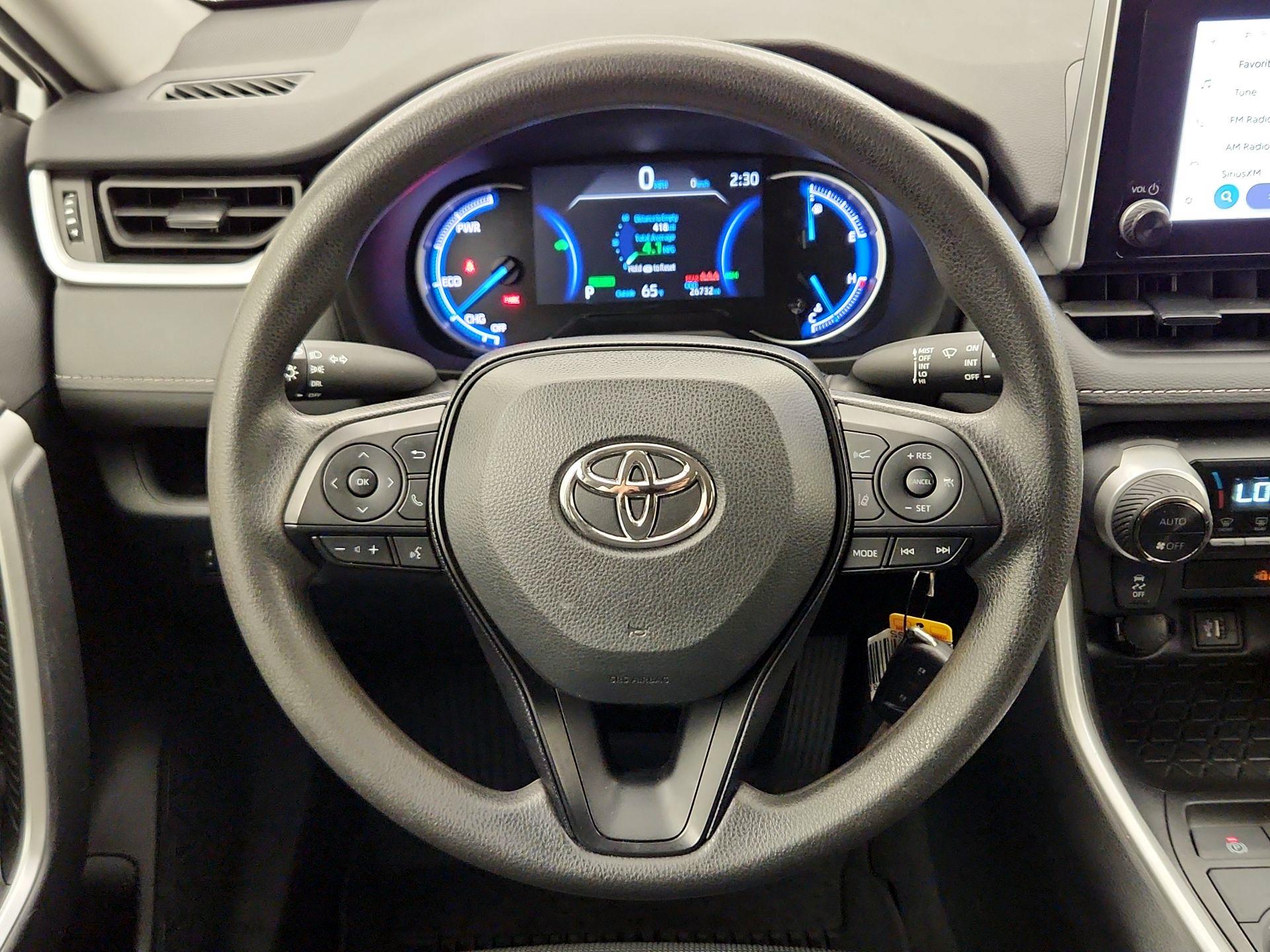 Thumbnail: 2023 Toyota RAV4 - 10