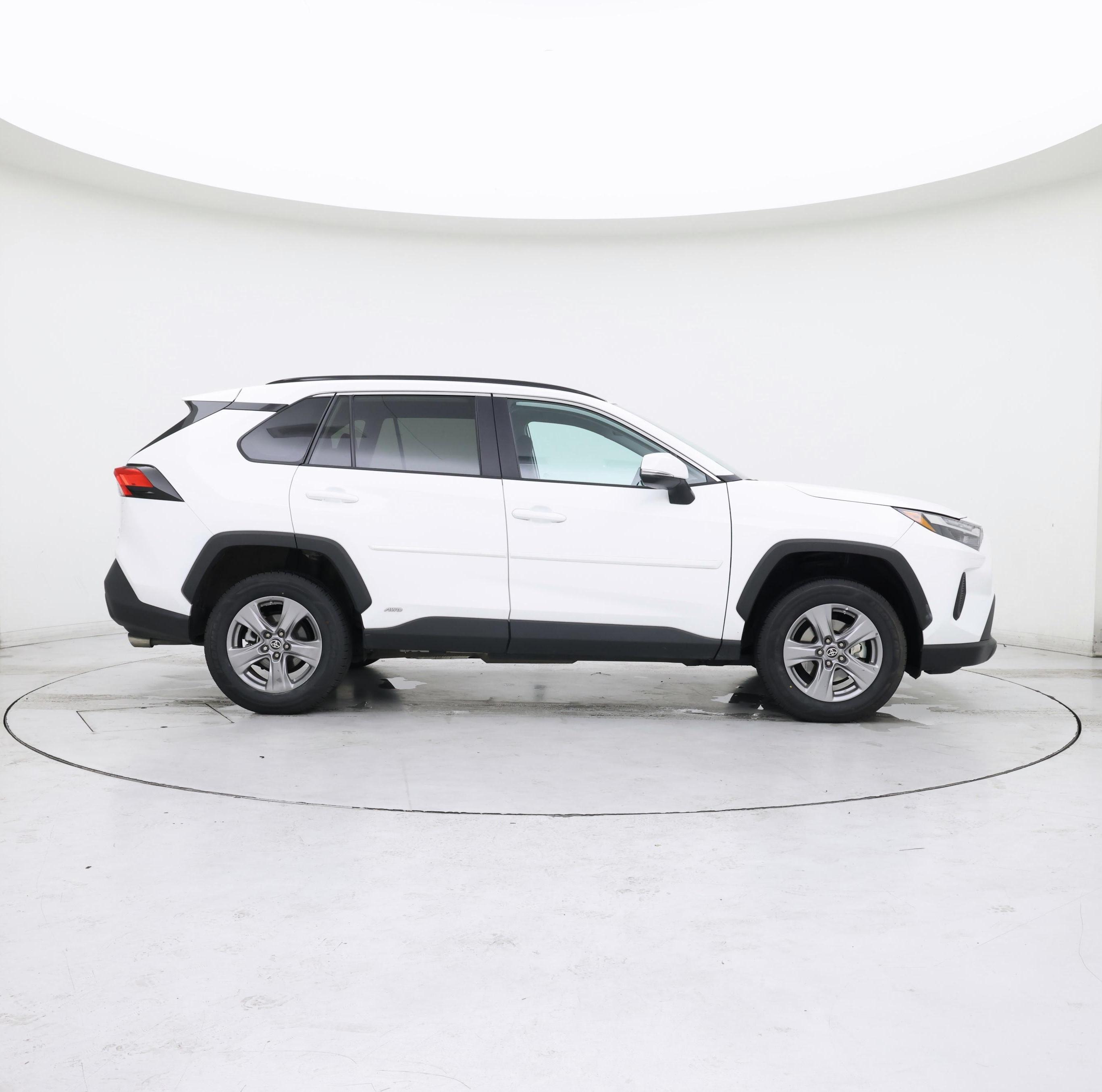 Thumbnail: 2023 Toyota RAV4 - 7