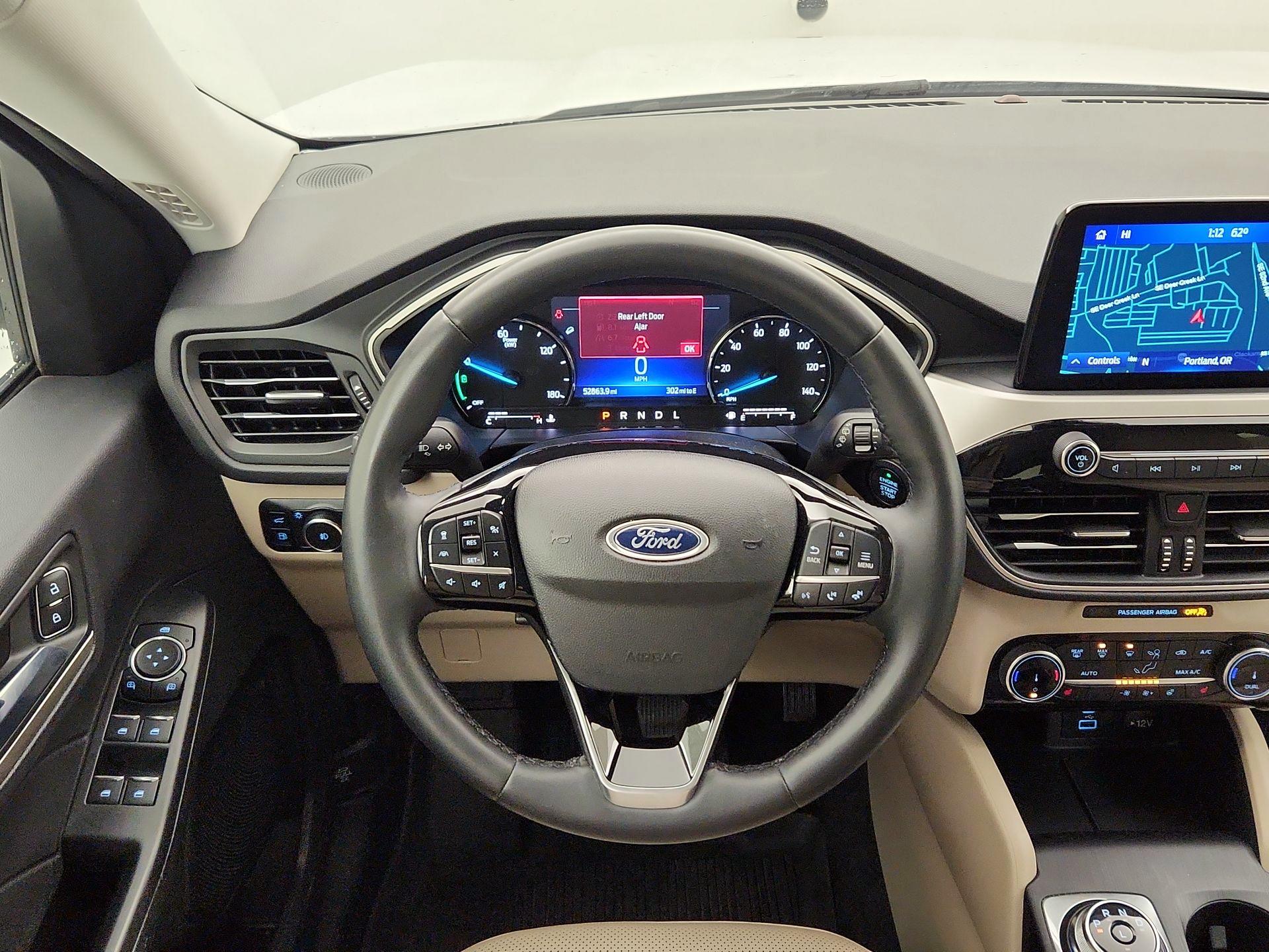 Thumbnail: 2022 Ford Escape - 10