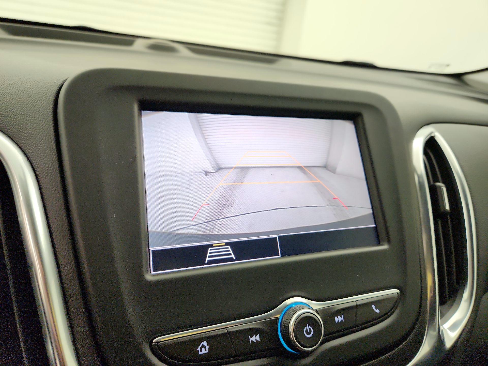 Thumbnail: 2022 Chevrolet Equinox - 14