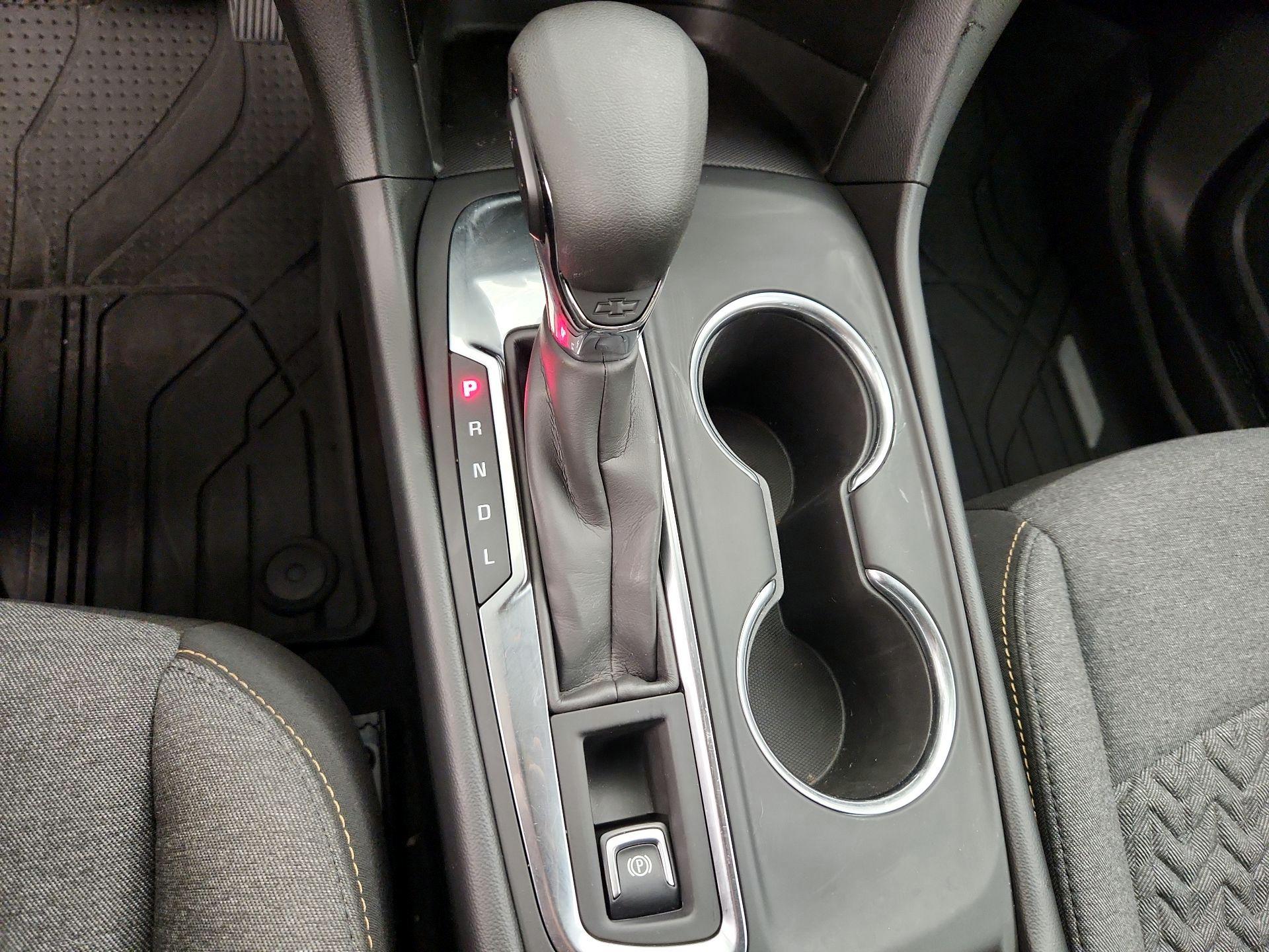 Thumbnail: 2022 Chevrolet Equinox - 17