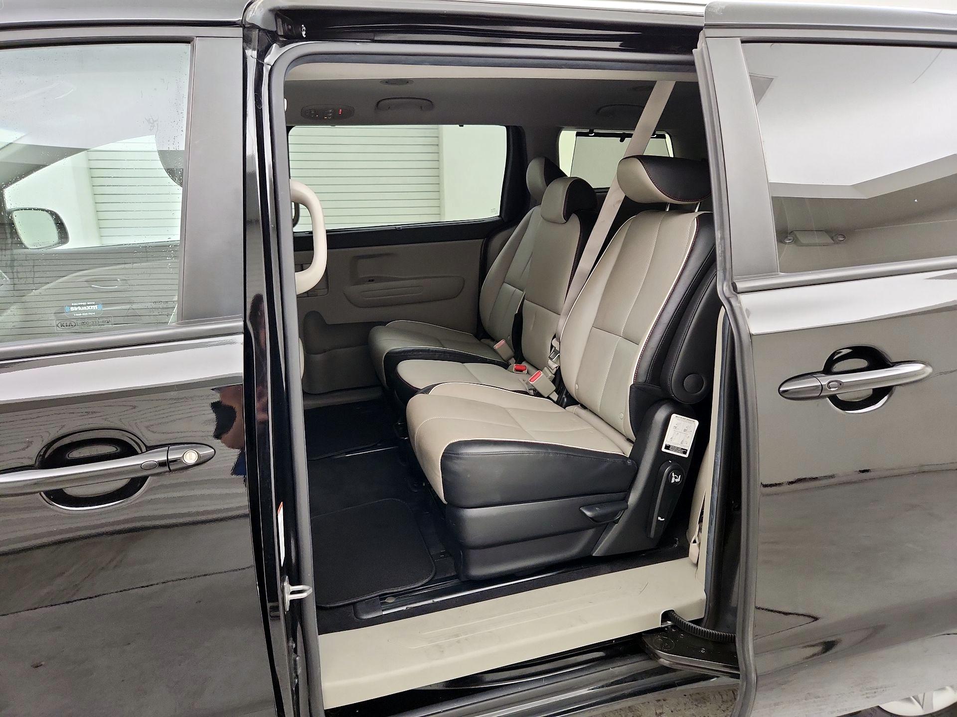 Thumbnail: 2021 Kia Sedona - 19