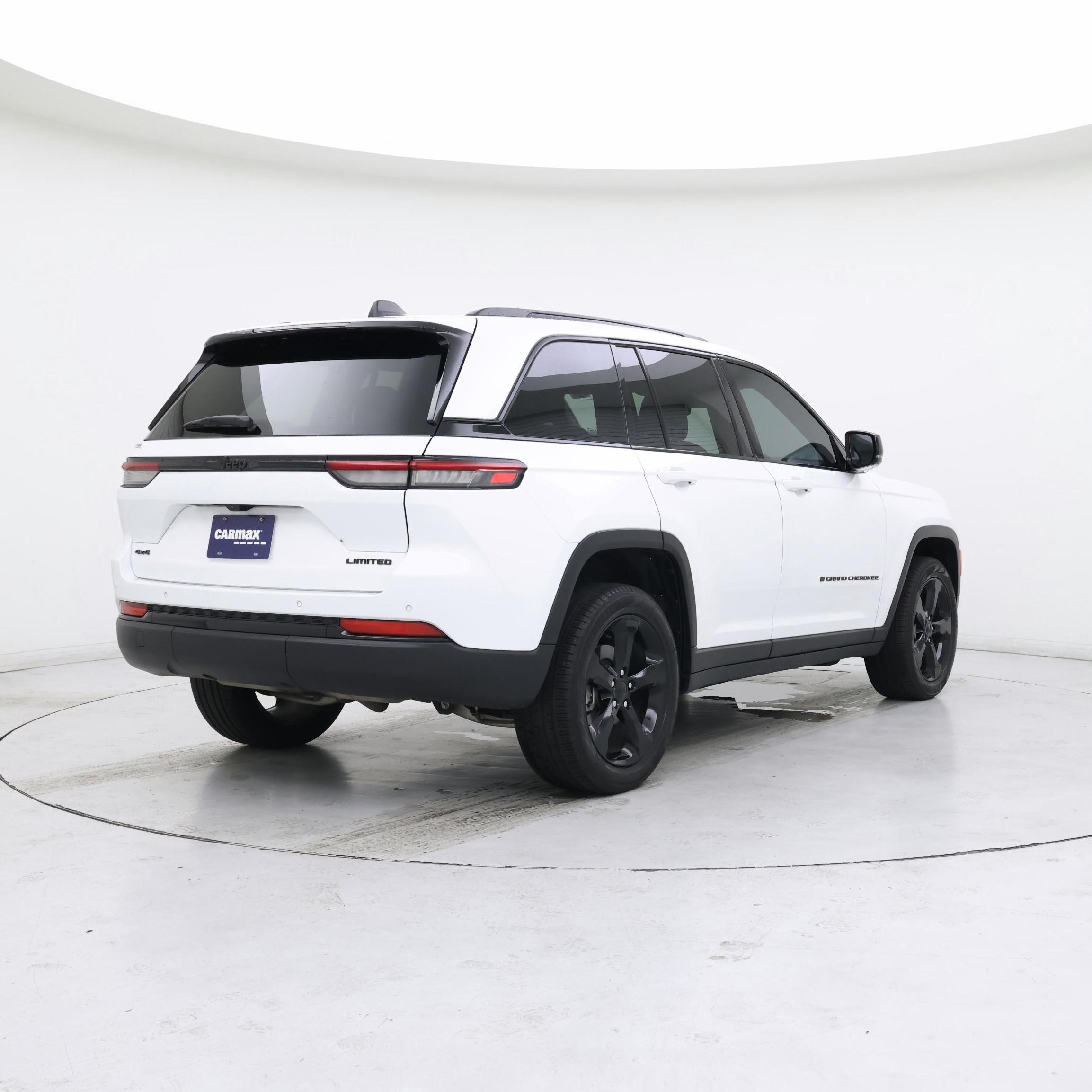 Thumbnail: 2024 Jeep Grand Cherokee - 8