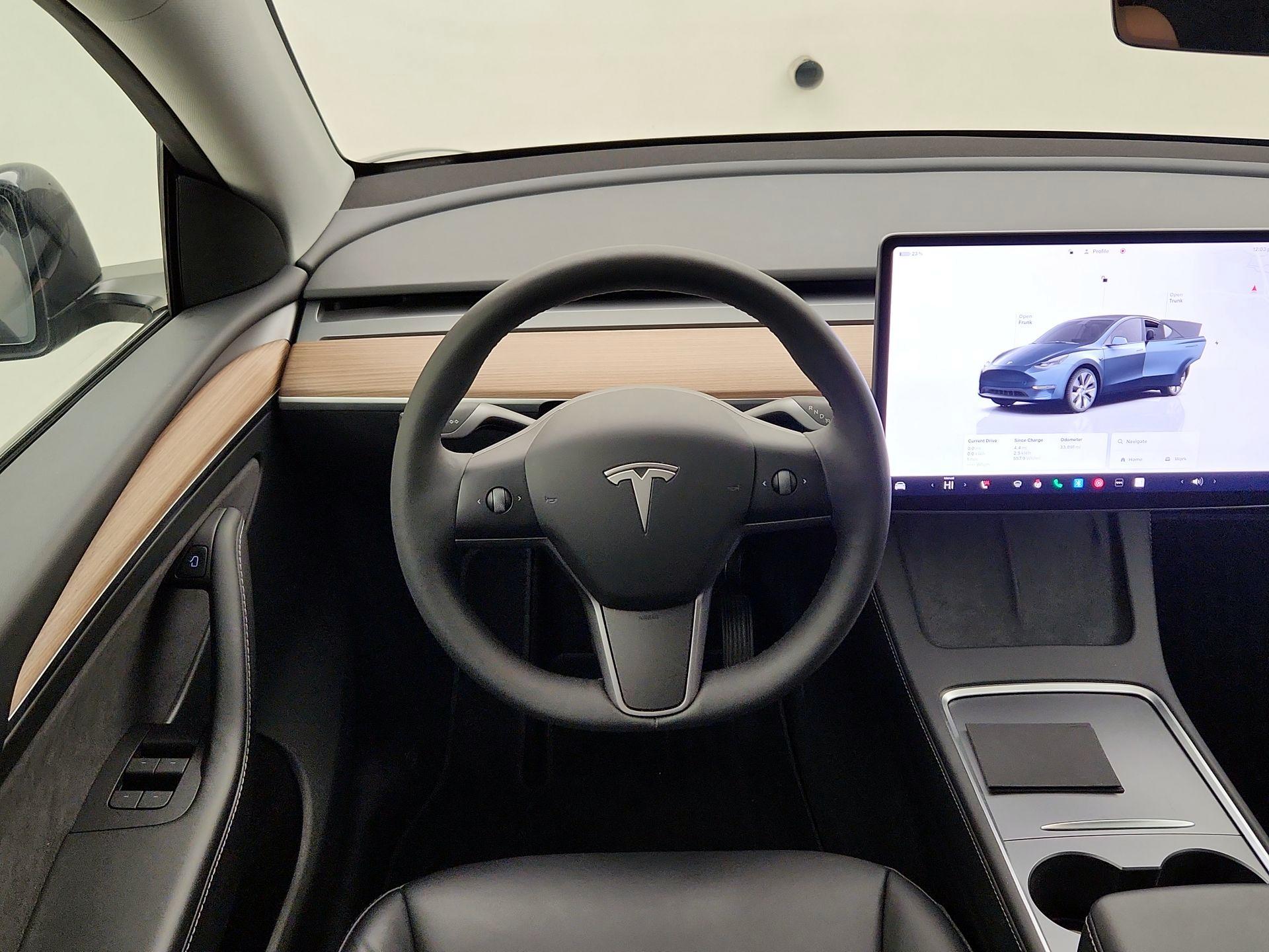 Thumbnail: 2024 Tesla Model Y - 10