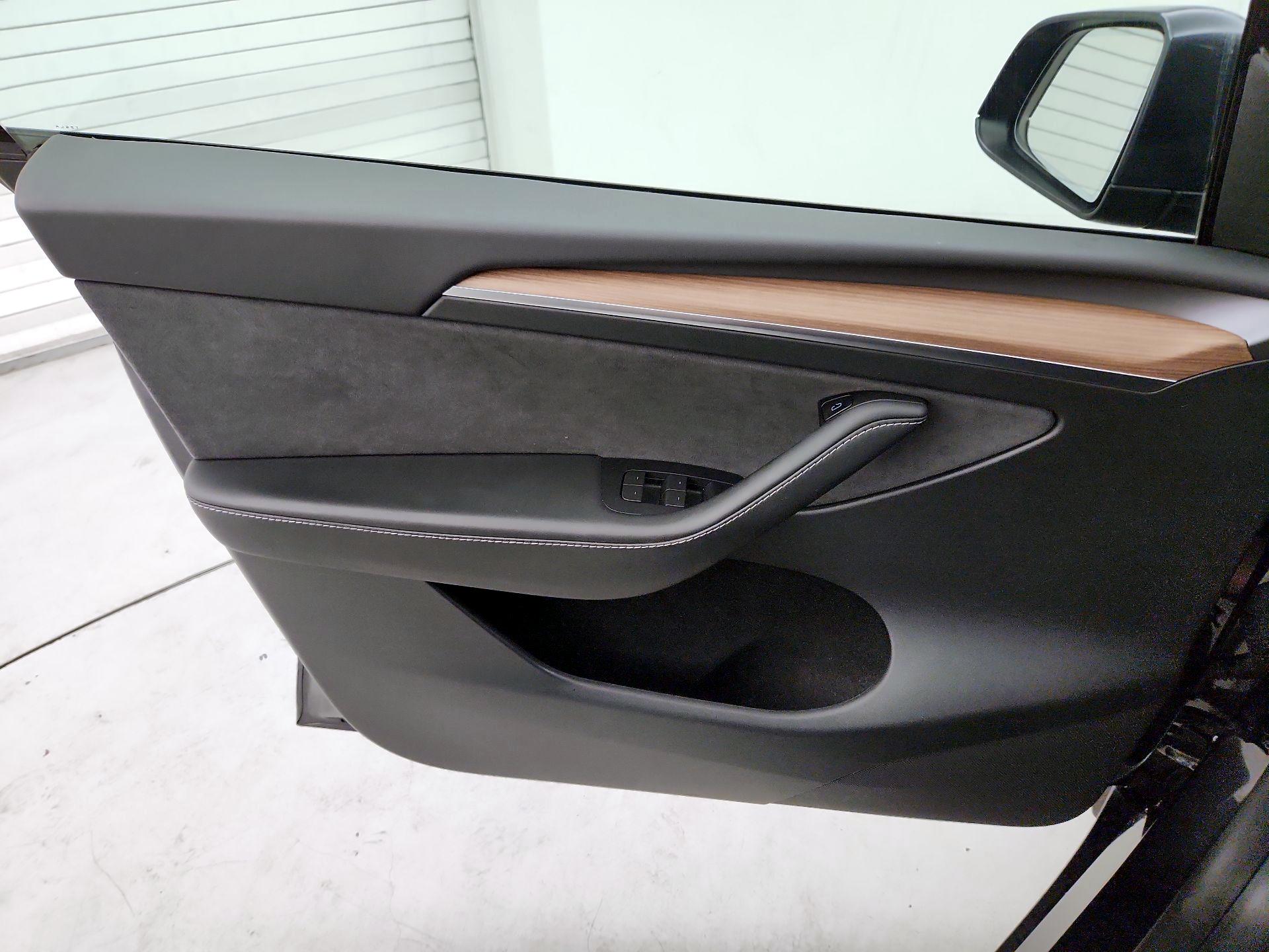 Thumbnail: 2024 Tesla Model Y - 12