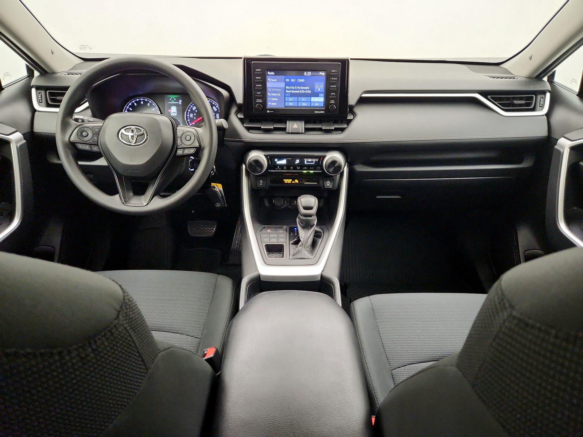 Thumbnail: 2020 Toyota RAV4 - 9