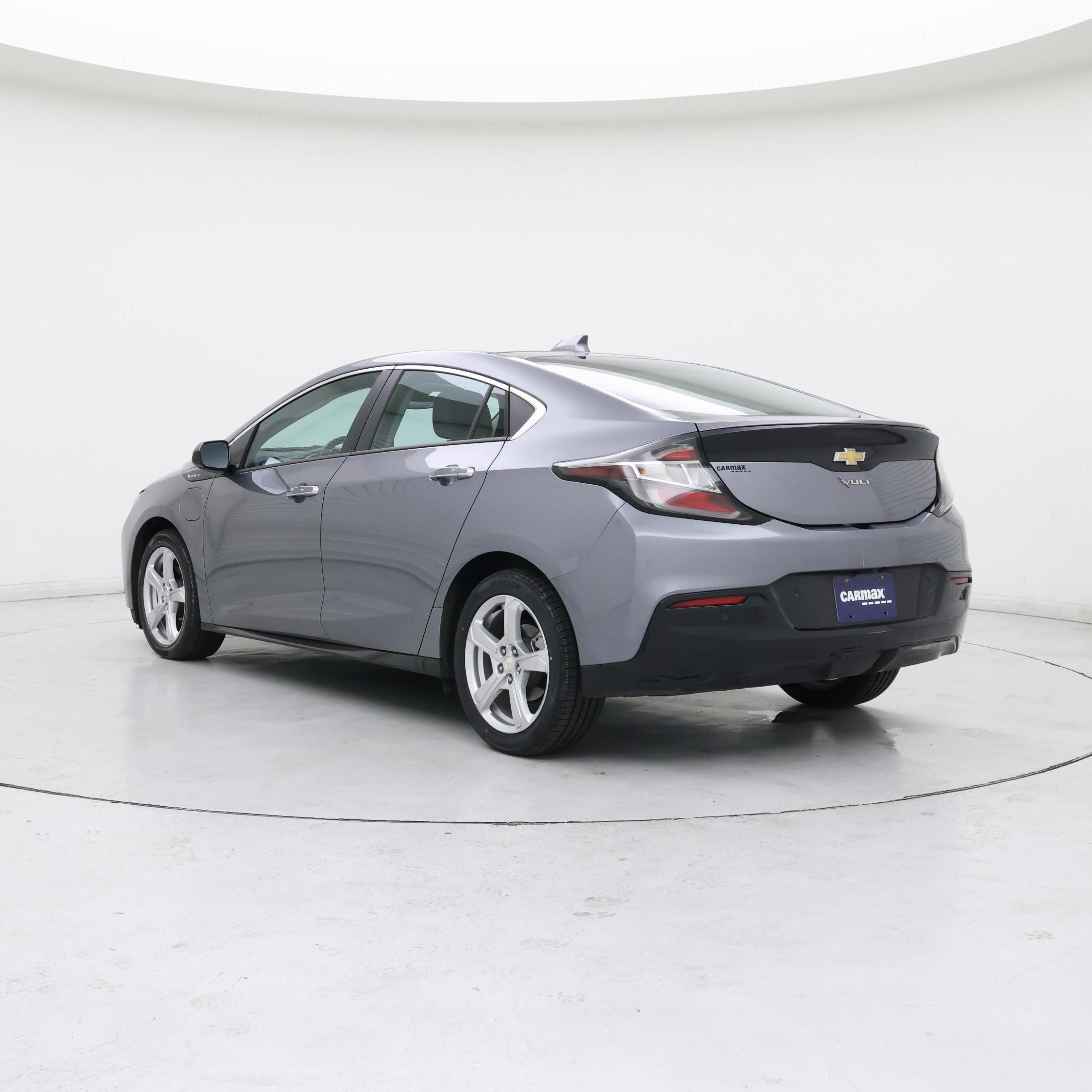 Thumbnail: 2018 Chevrolet Volt - 2