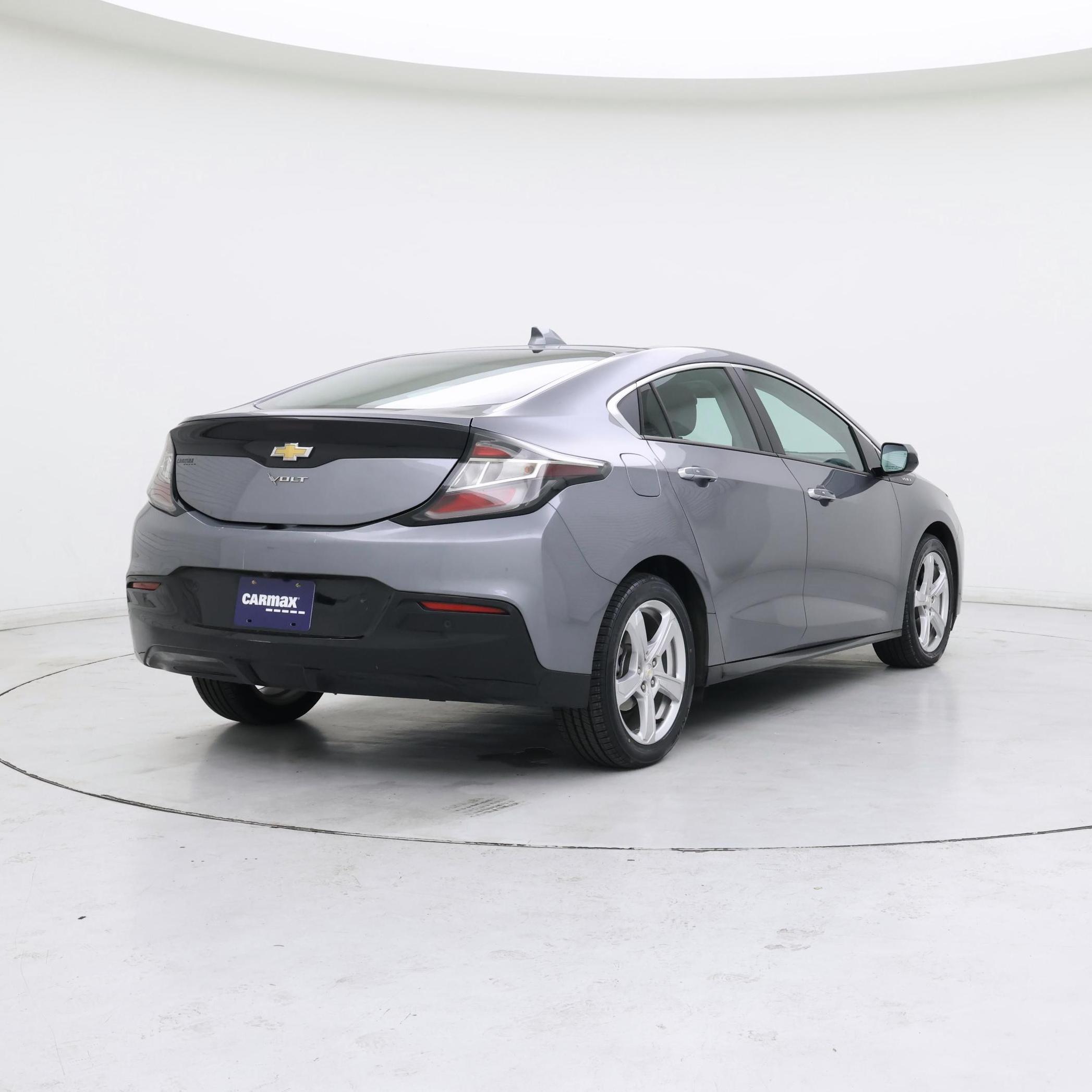 Thumbnail: 2018 Chevrolet Volt - 8