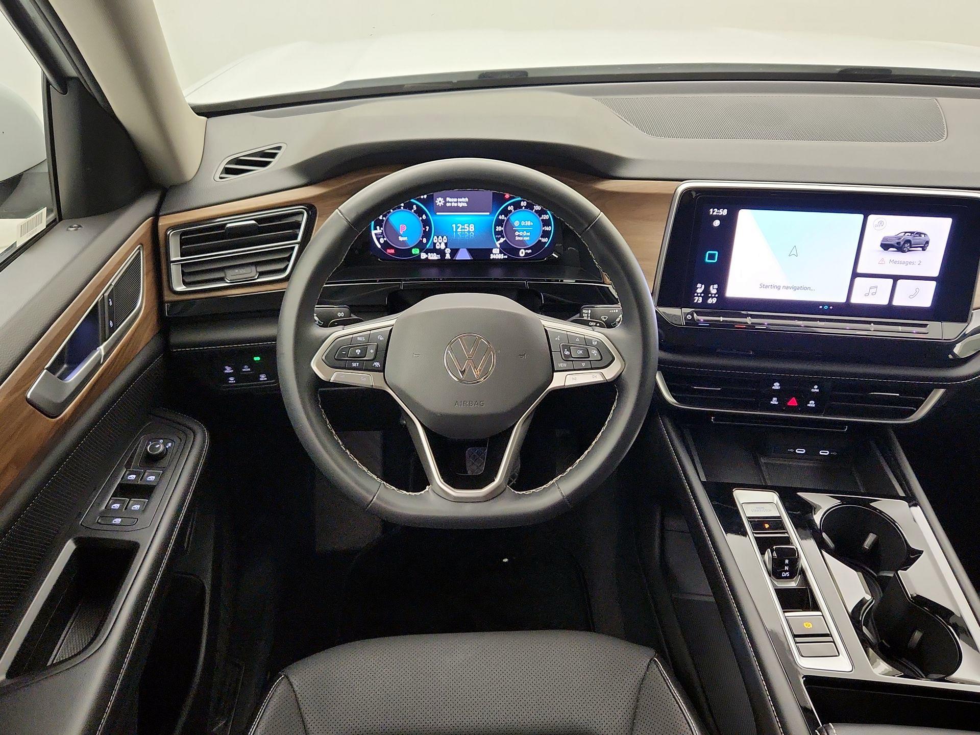 Thumbnail: 2024 Volkswagen Atlas - 10