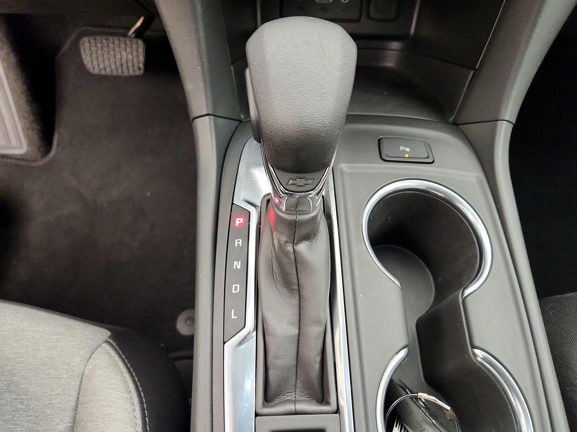 Thumbnail: 2023 Chevrolet Equinox - 17