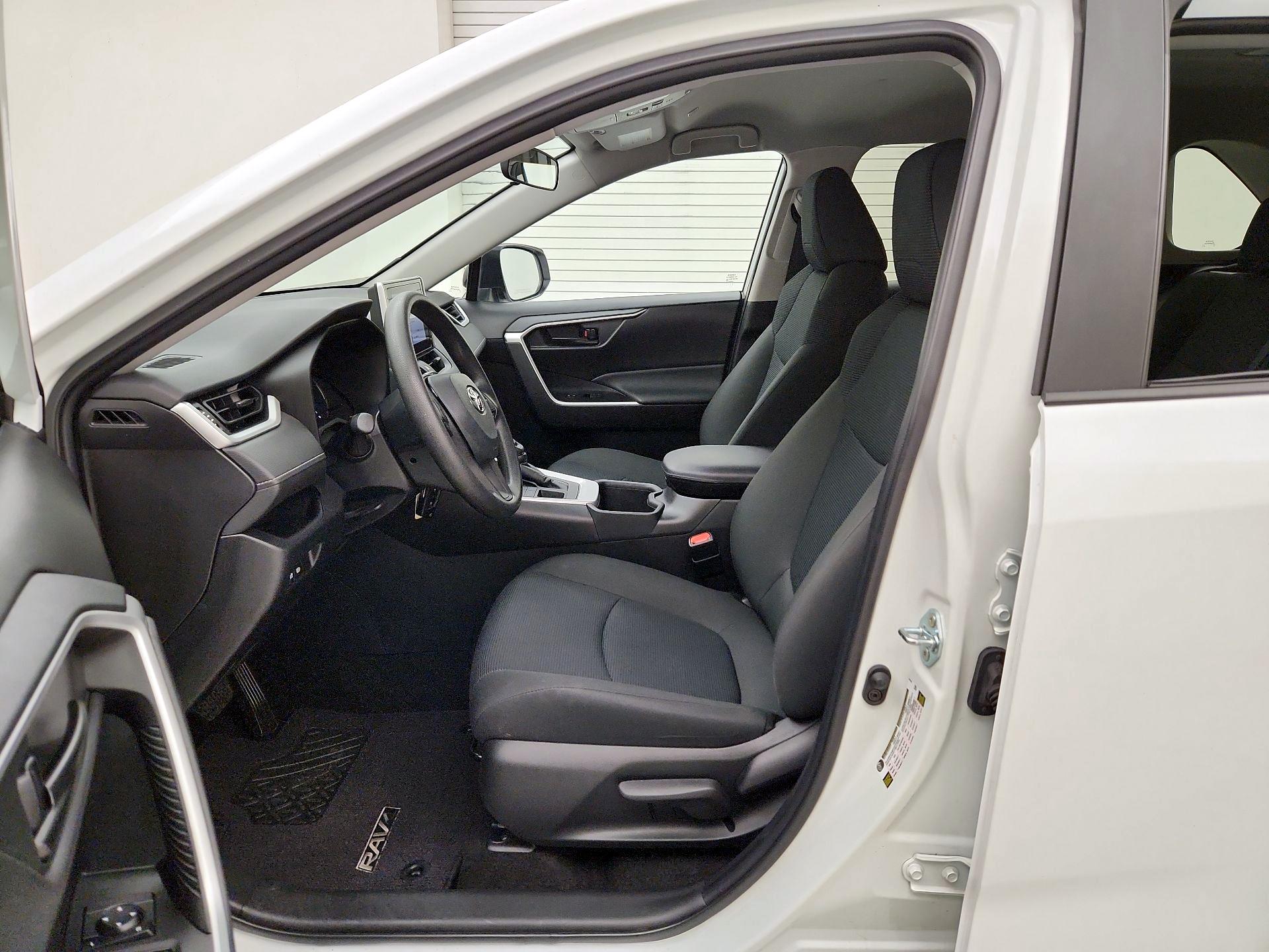 Thumbnail: 2023 Toyota RAV4 - 11