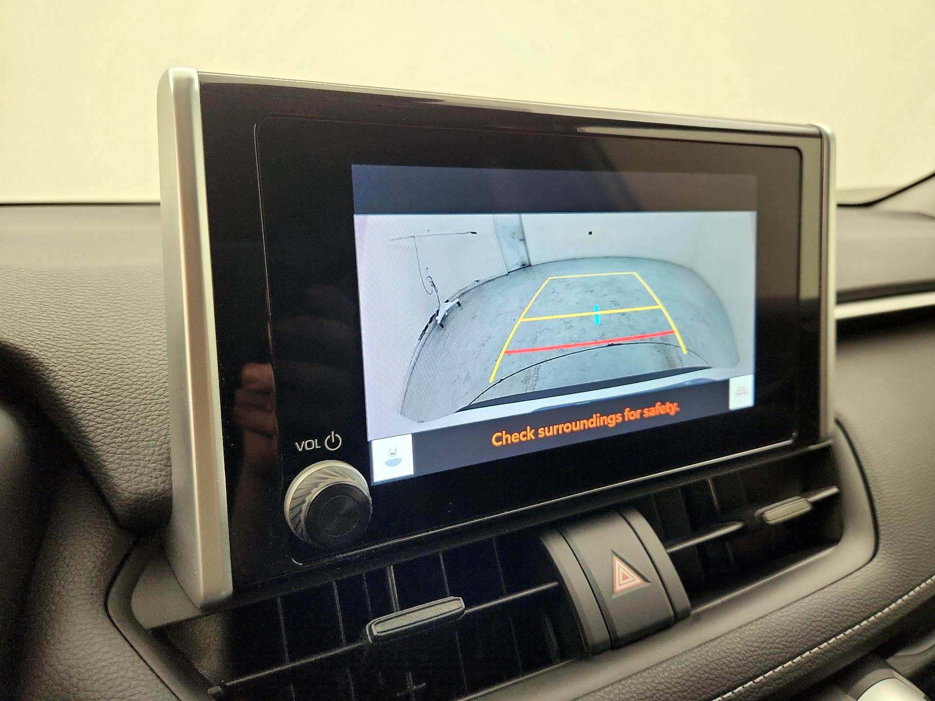 Thumbnail: 2023 Toyota RAV4 - 14