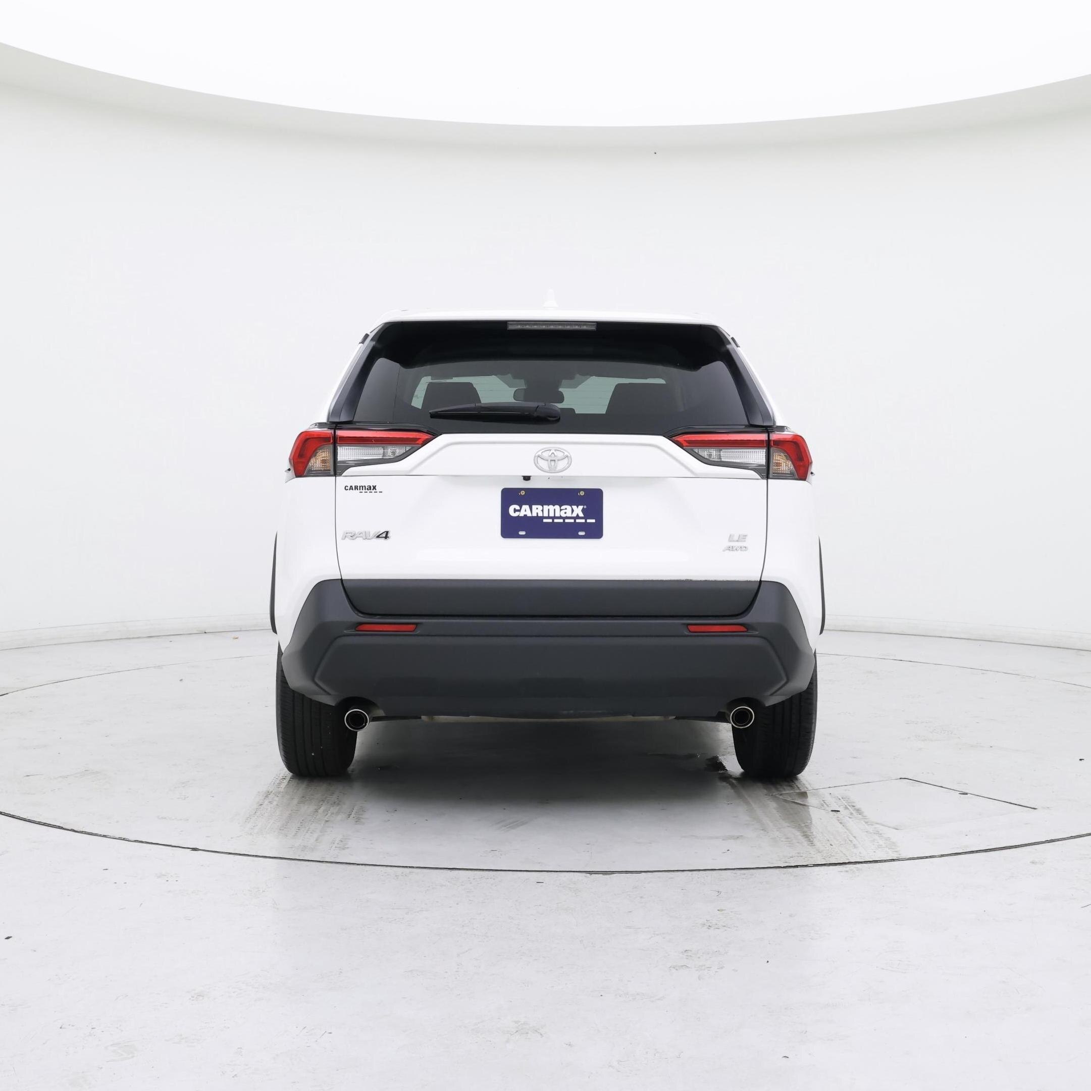 Thumbnail: 2023 Toyota RAV4 - 8