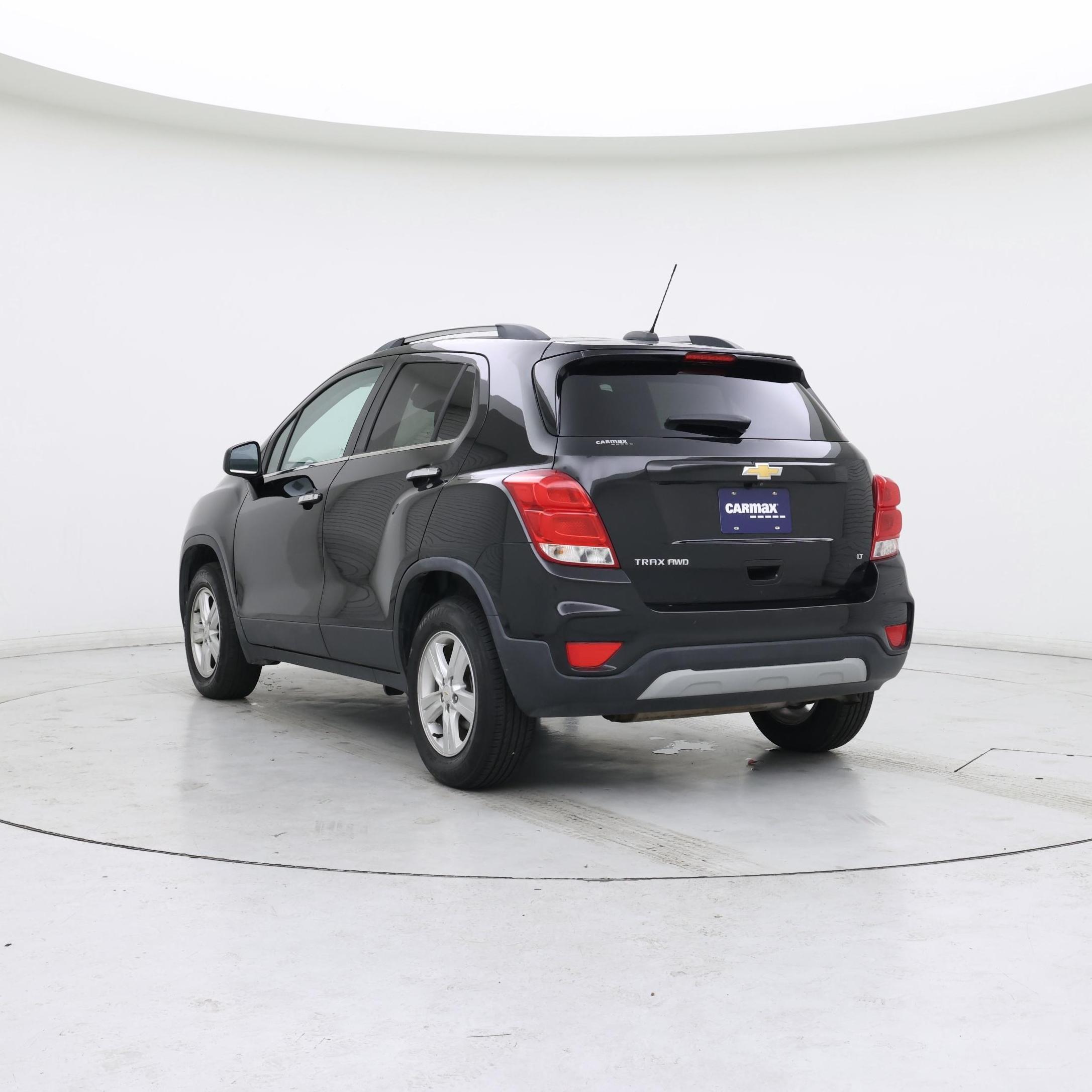 Thumbnail: 2020 Chevrolet Trax - 2