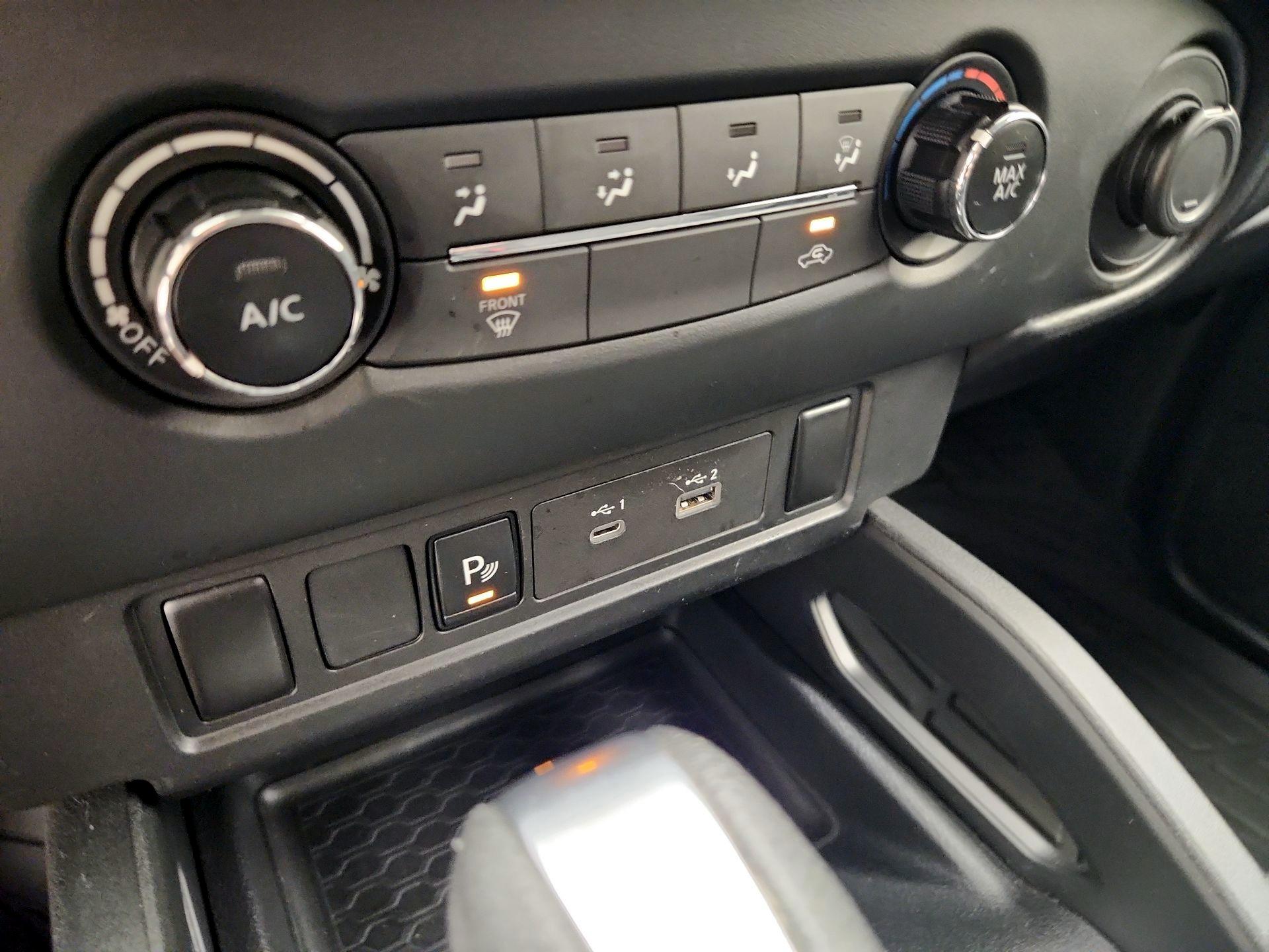 Thumbnail: 2022 Nissan Frontier - 18