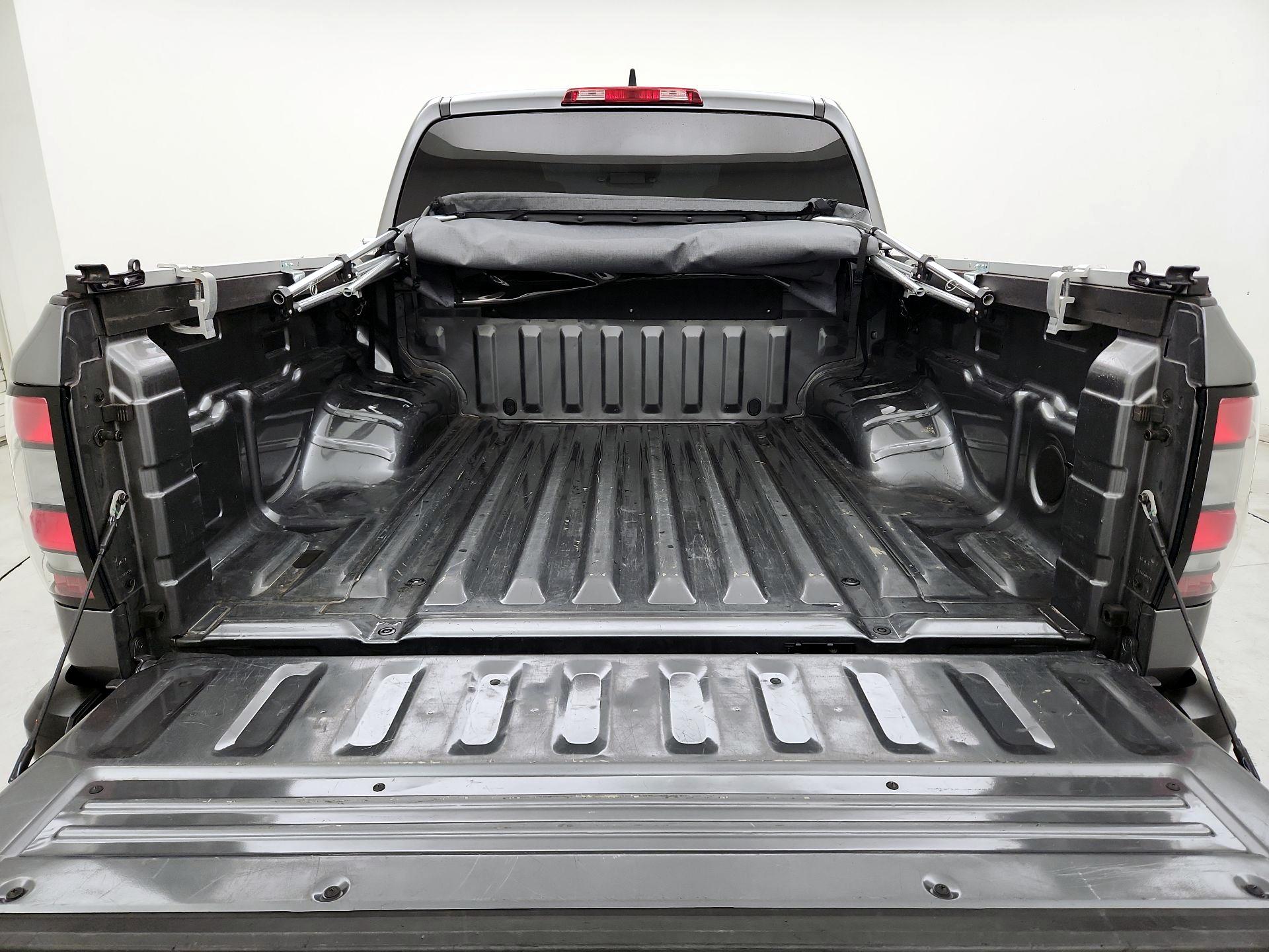 Thumbnail: 2022 Nissan Frontier - 20