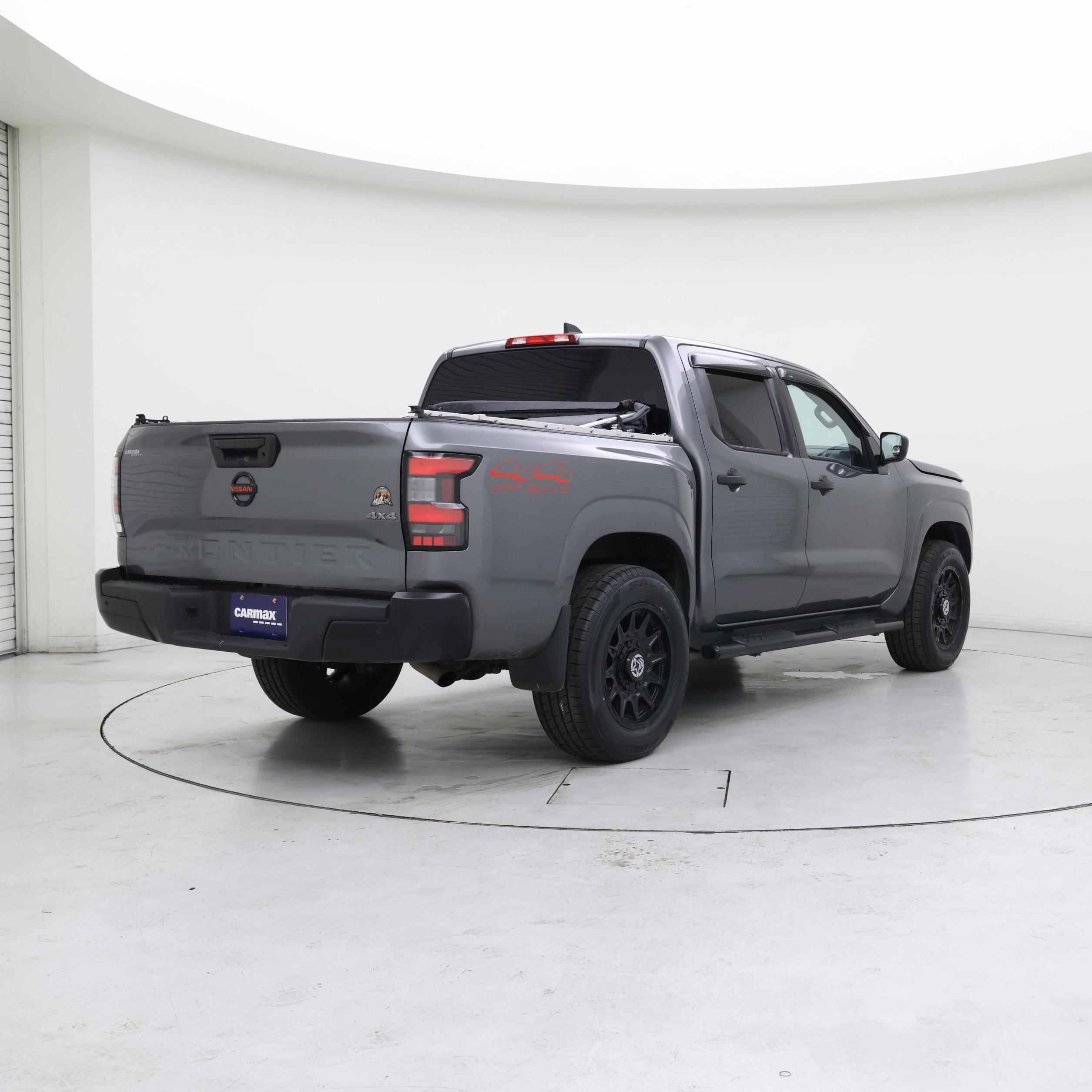 Thumbnail: 2022 Nissan Frontier - 8