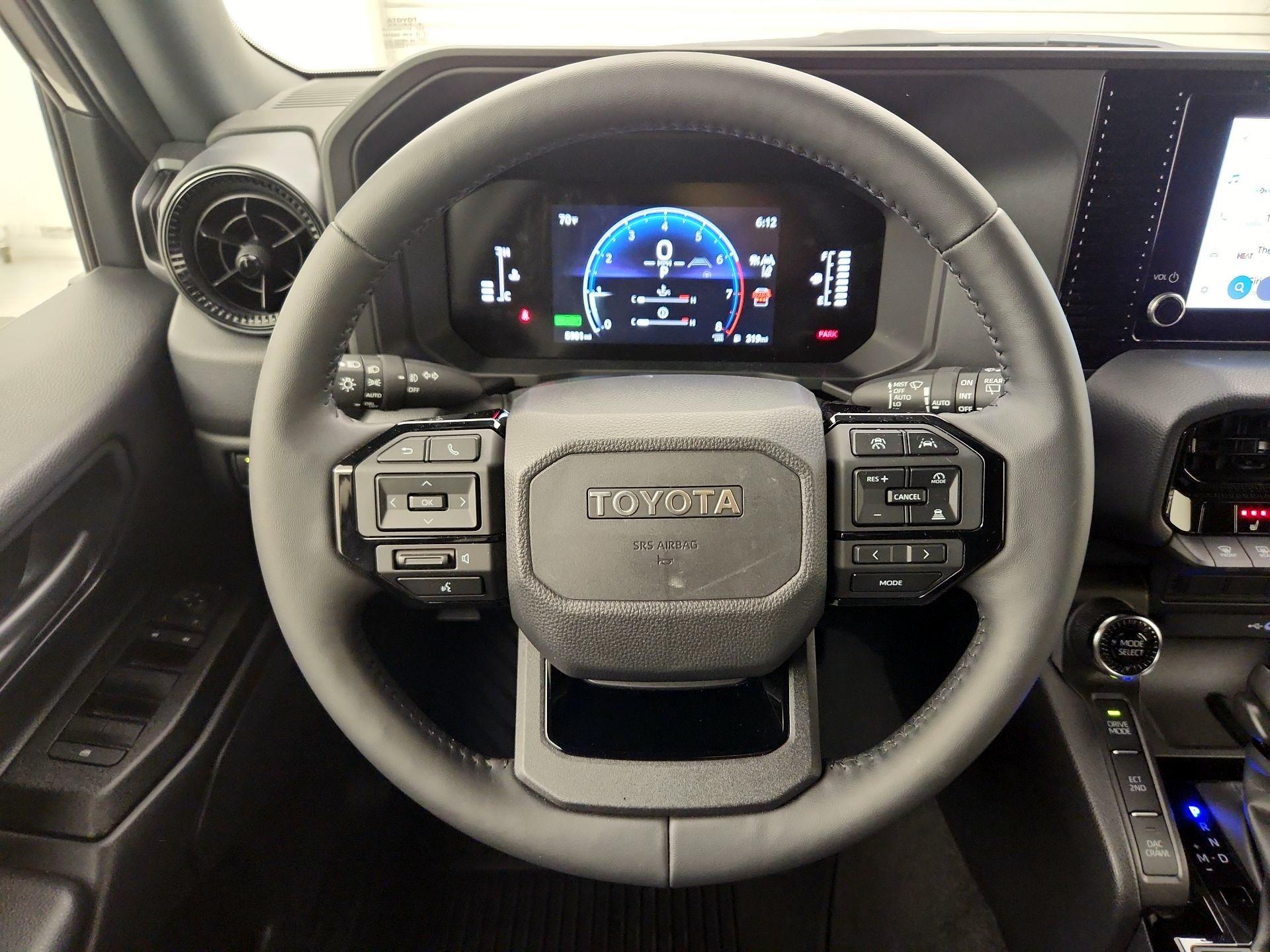 Thumbnail: 2025 Toyota Land Cruiser - 10
