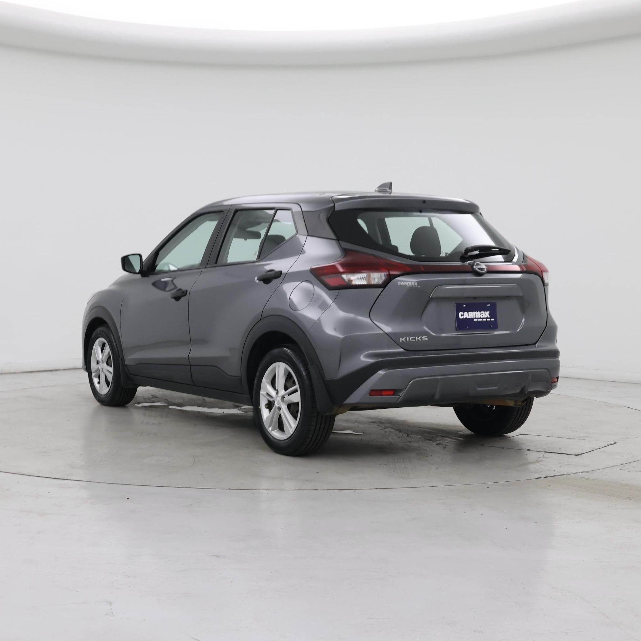 Thumbnail: 2023 Nissan Kicks - 2
