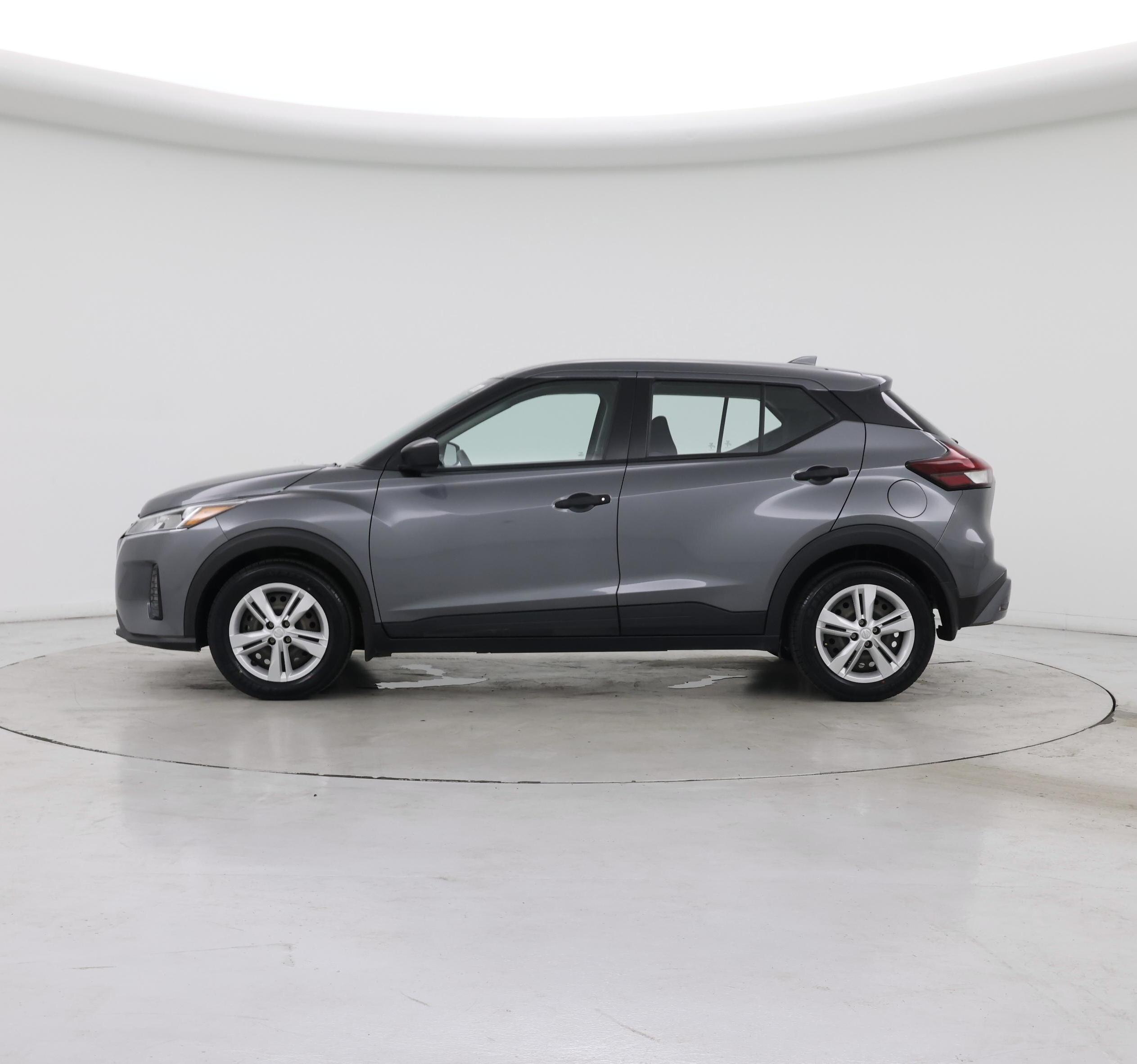 Thumbnail: 2023 Nissan Kicks - 3