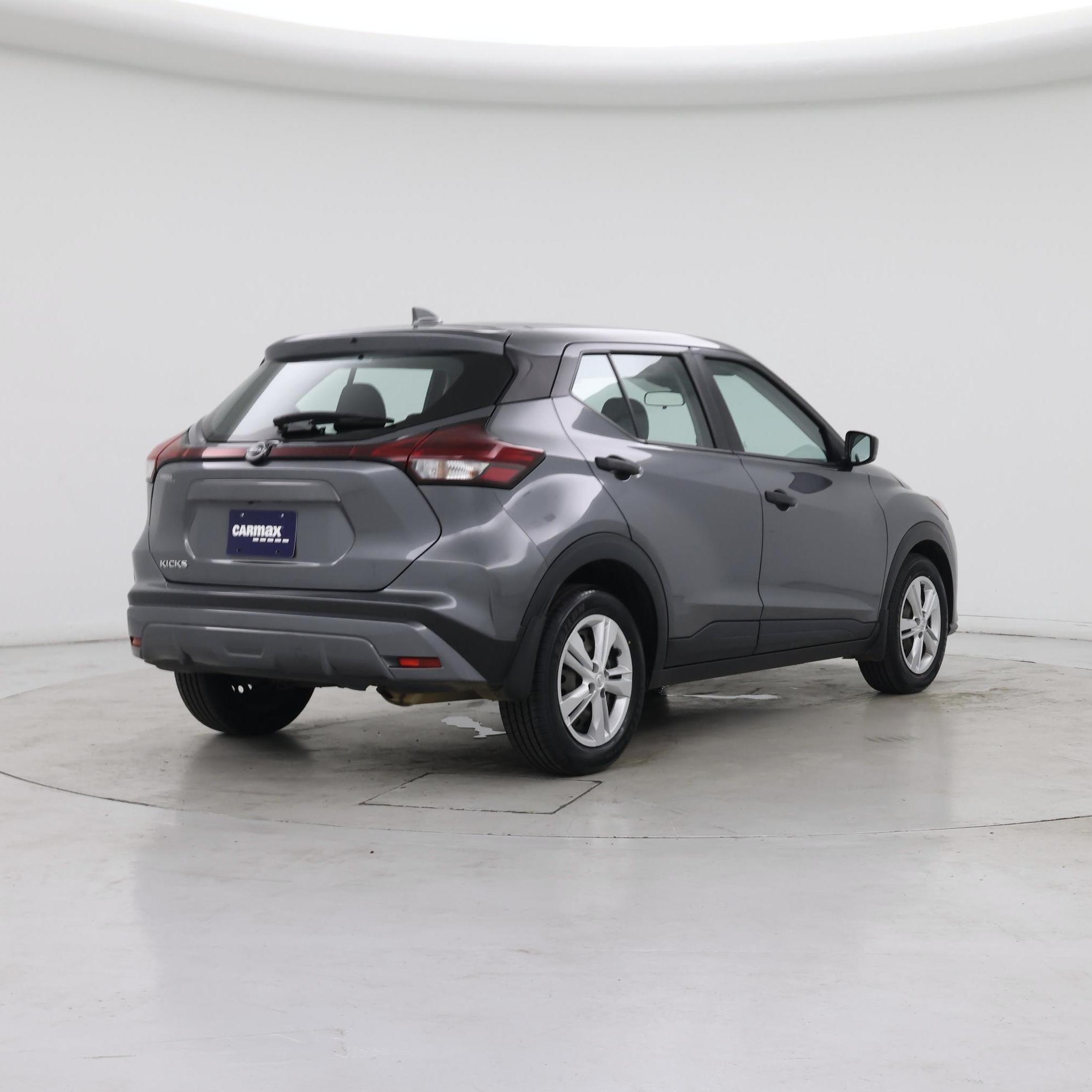 Thumbnail: 2023 Nissan Kicks - 8