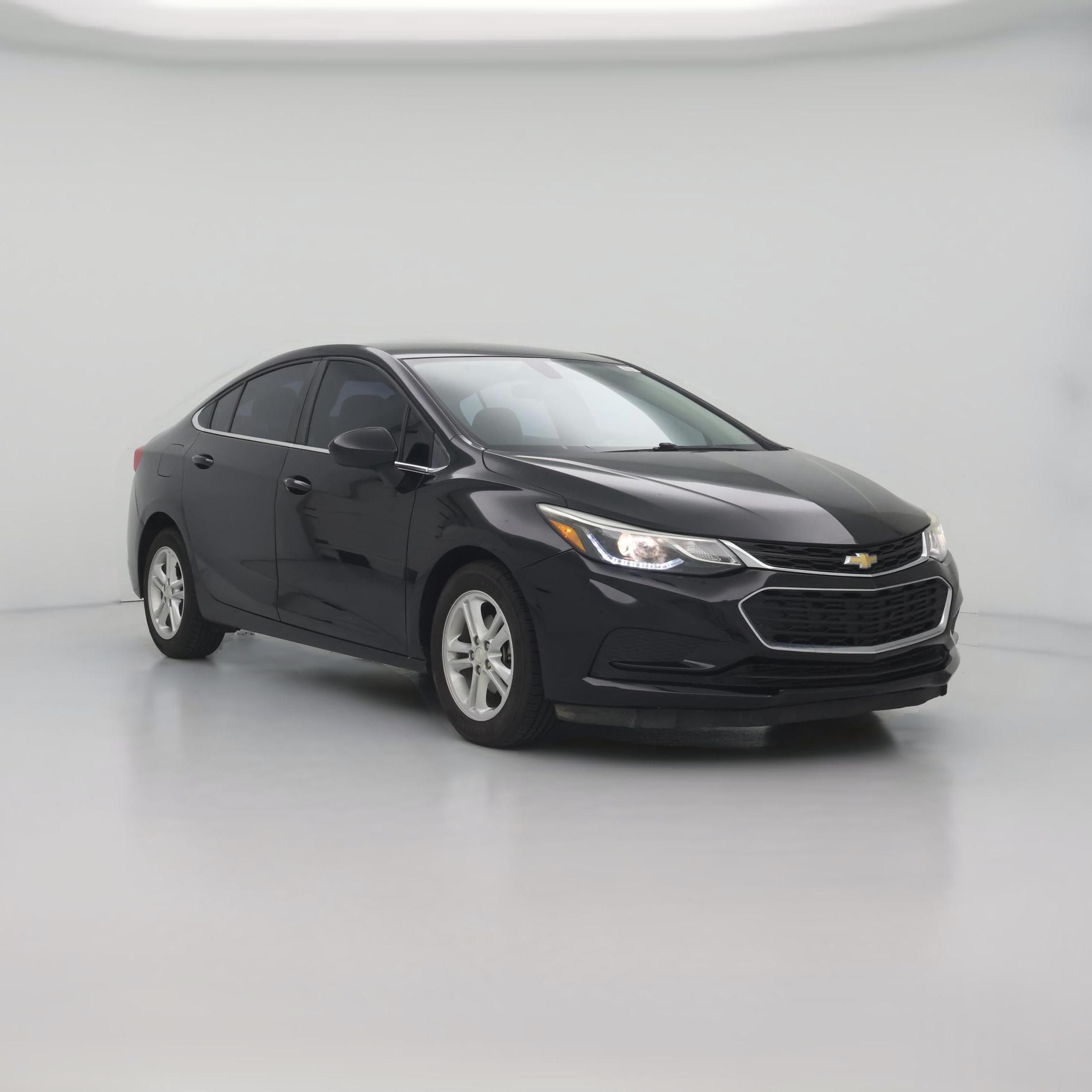 Thumbnail: 2017 Chevrolet Cruze - 1