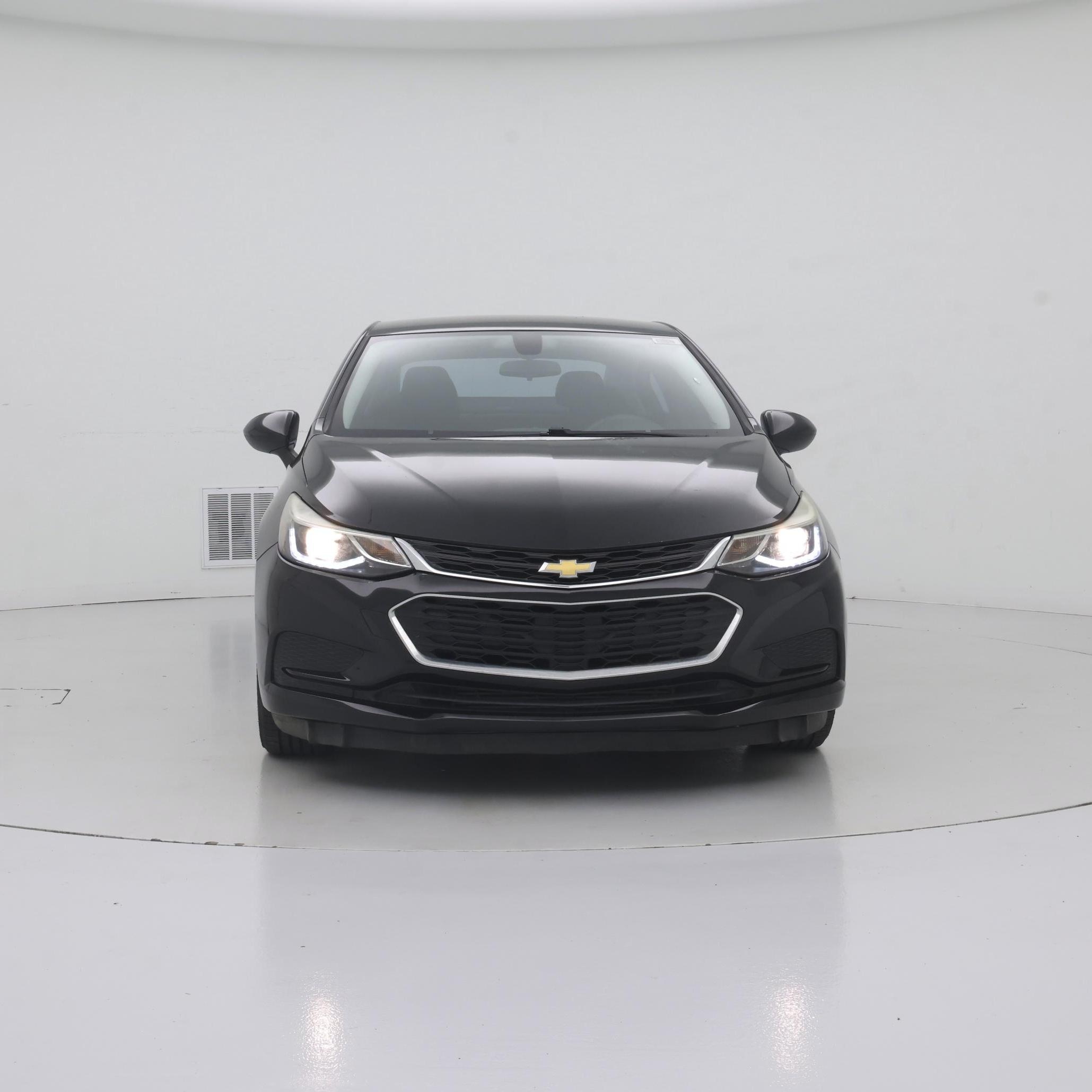 Thumbnail: 2017 Chevrolet Cruze - 5