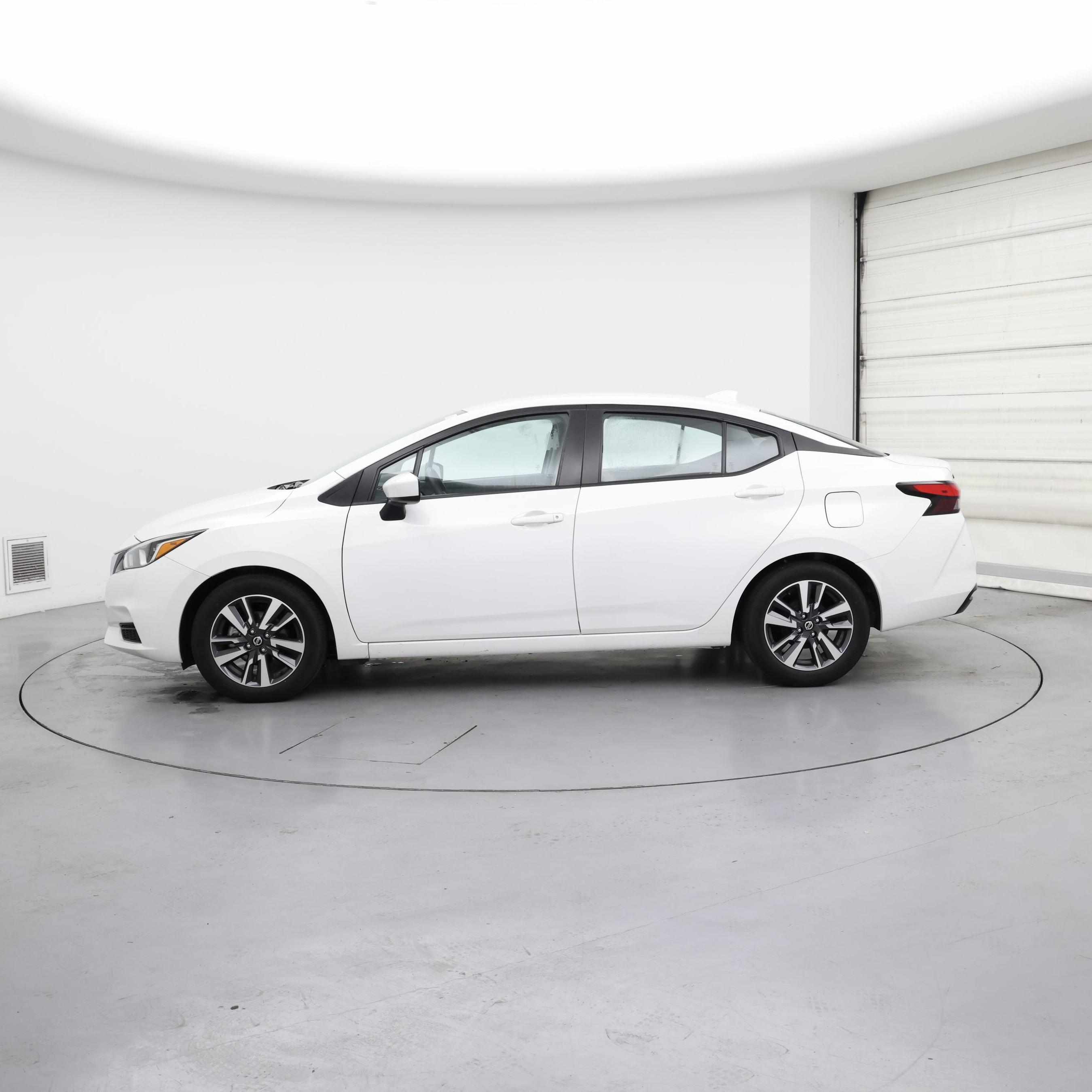 Thumbnail: 2022 Nissan Versa - 3
