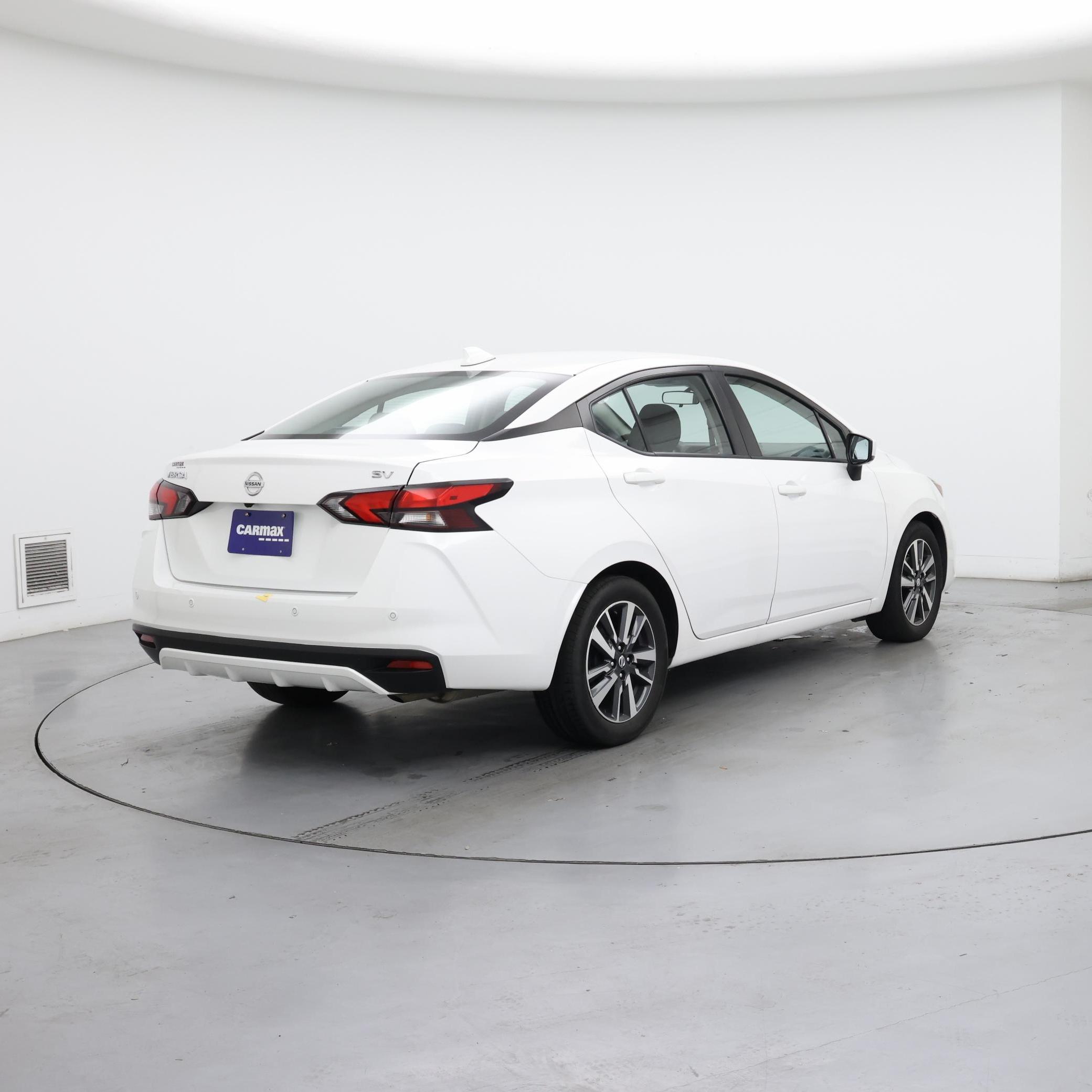 Thumbnail: 2022 Nissan Versa - 8