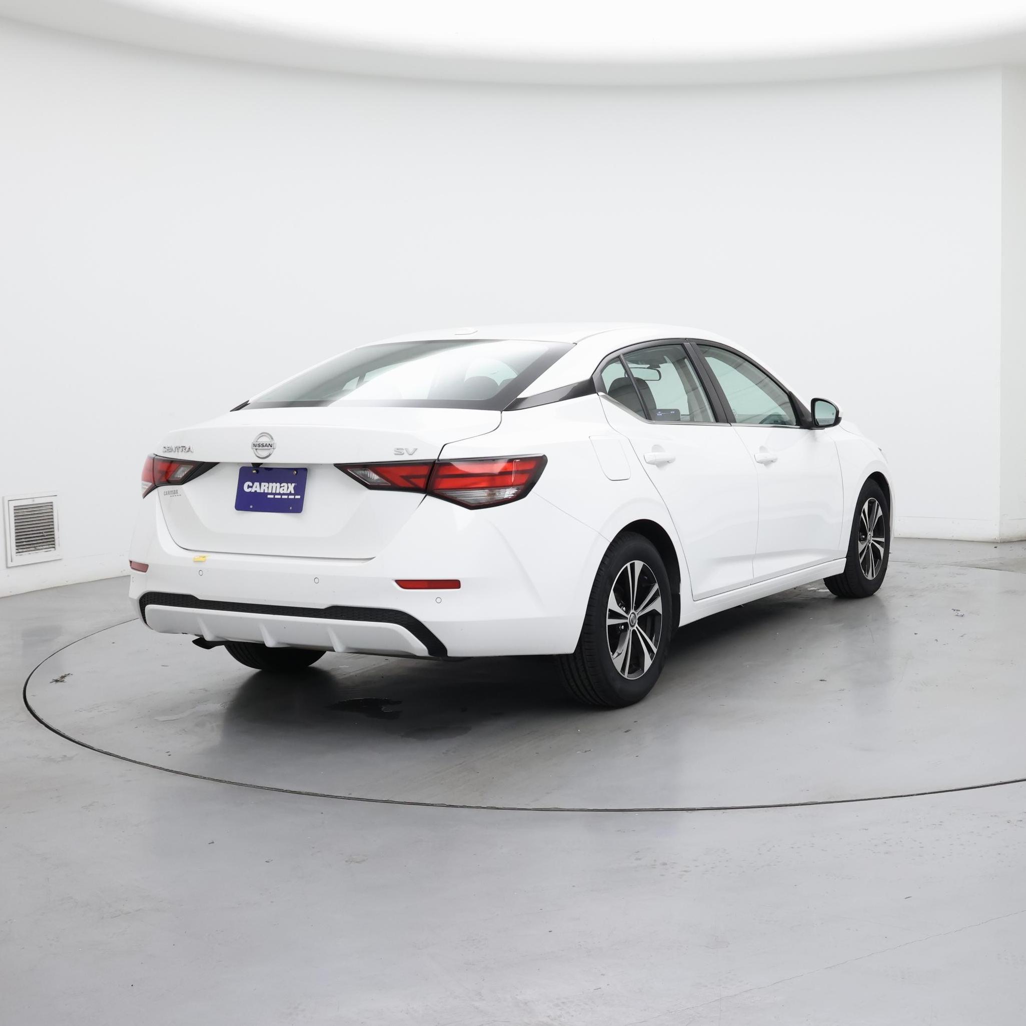 Thumbnail: 2023 Nissan Sentra - 8