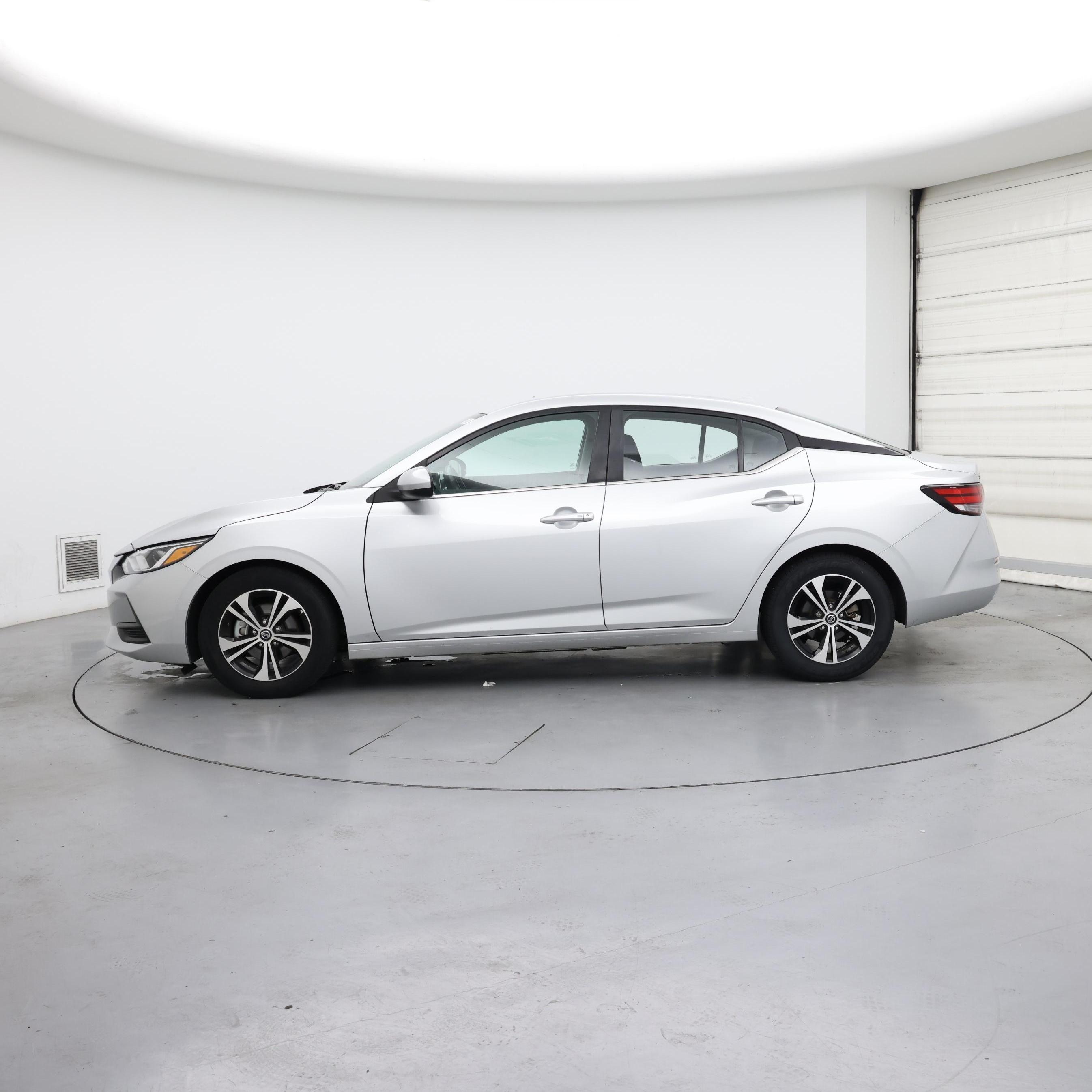 Thumbnail: 2023 Nissan Sentra - 3