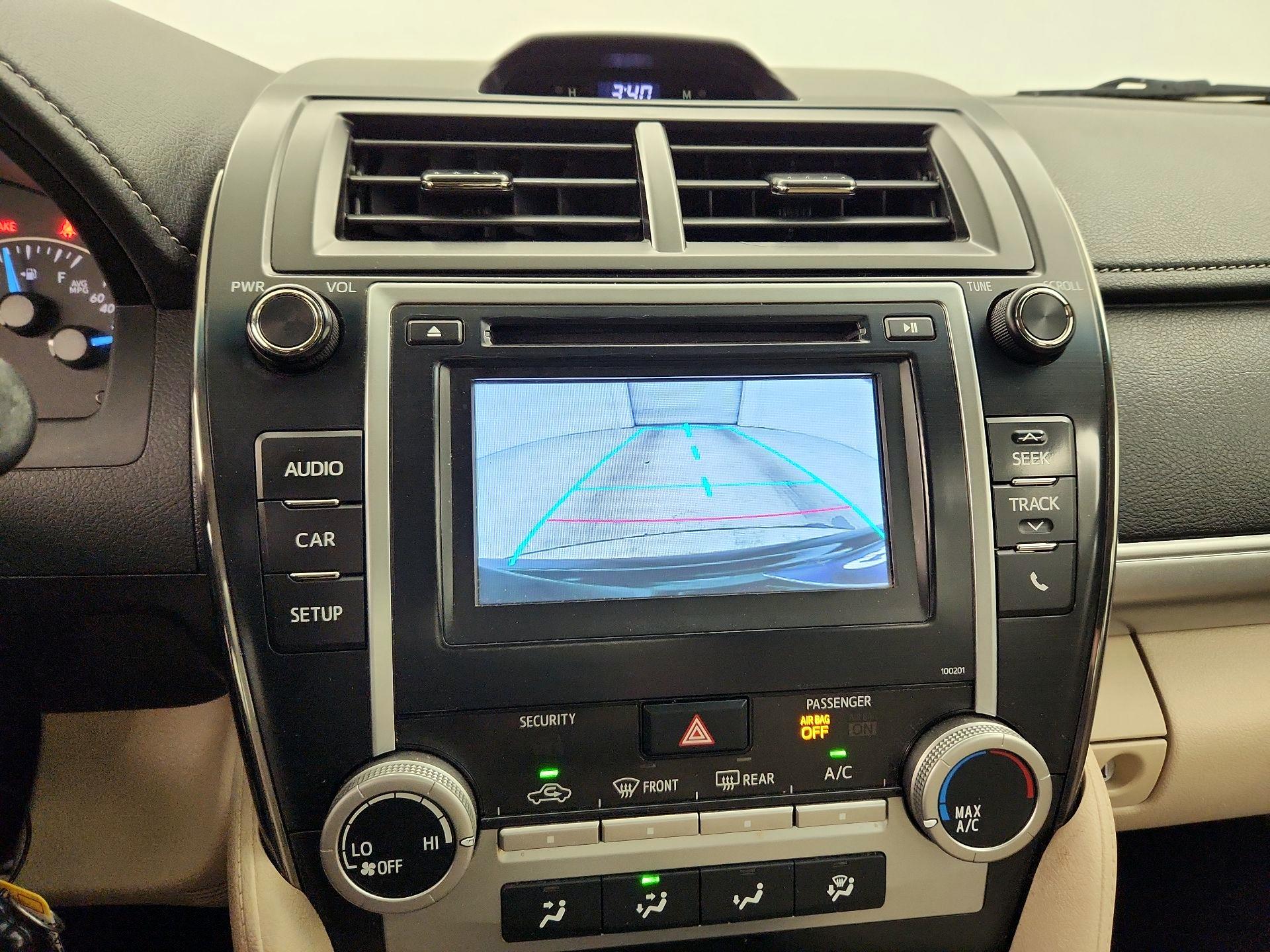 Thumbnail: 2014 Toyota Camry - 14