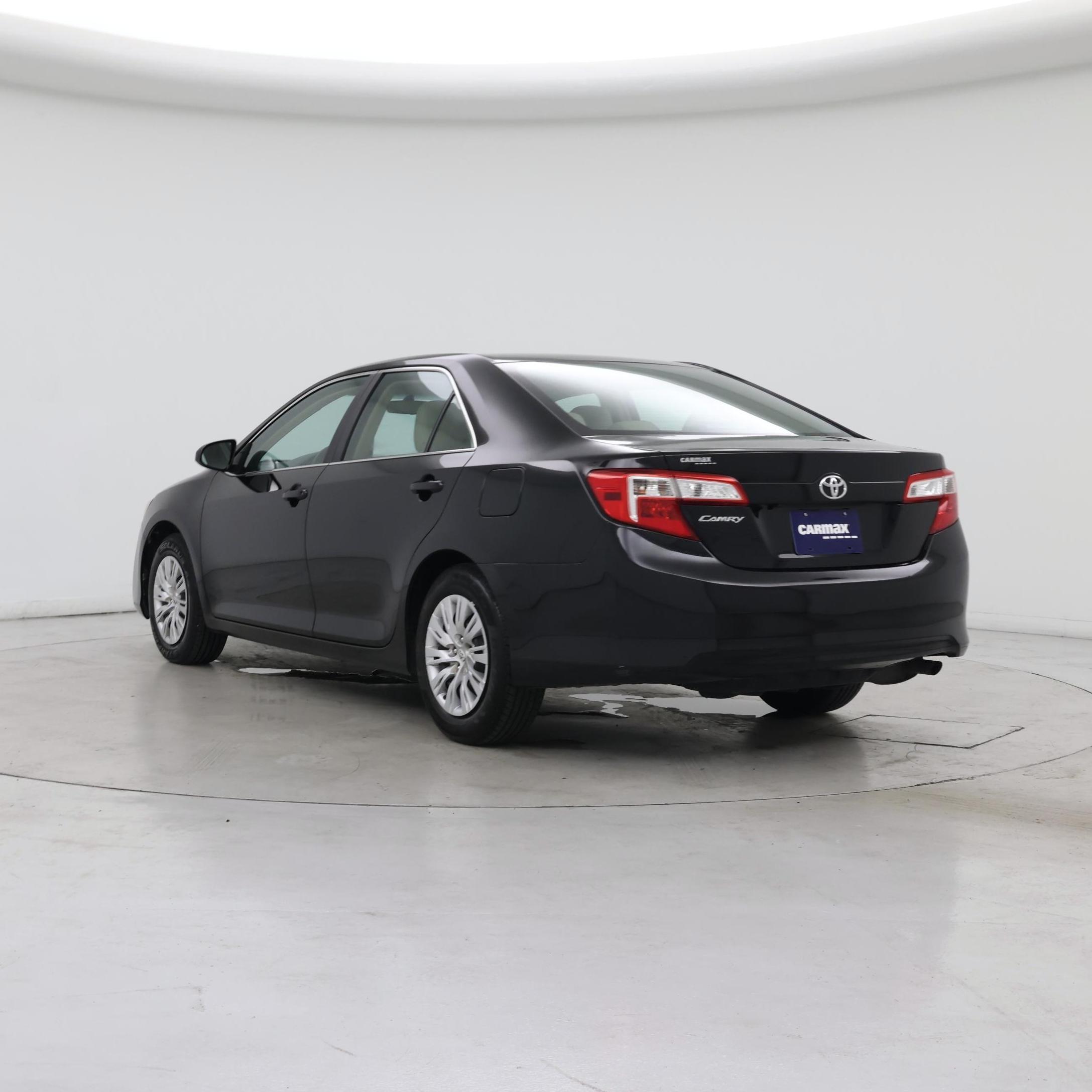 Thumbnail: 2014 Toyota Camry - 2