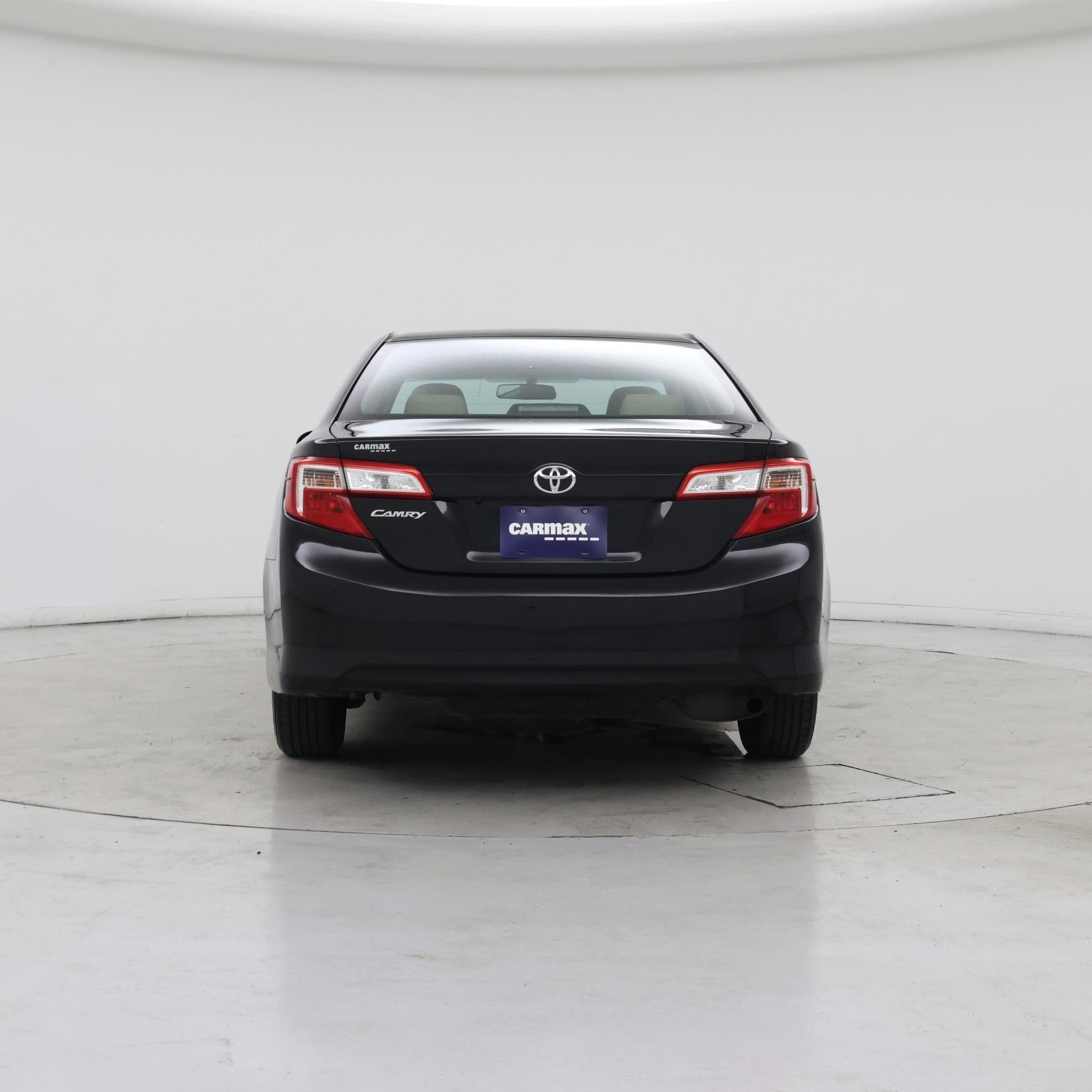 Thumbnail: 2014 Toyota Camry - 6