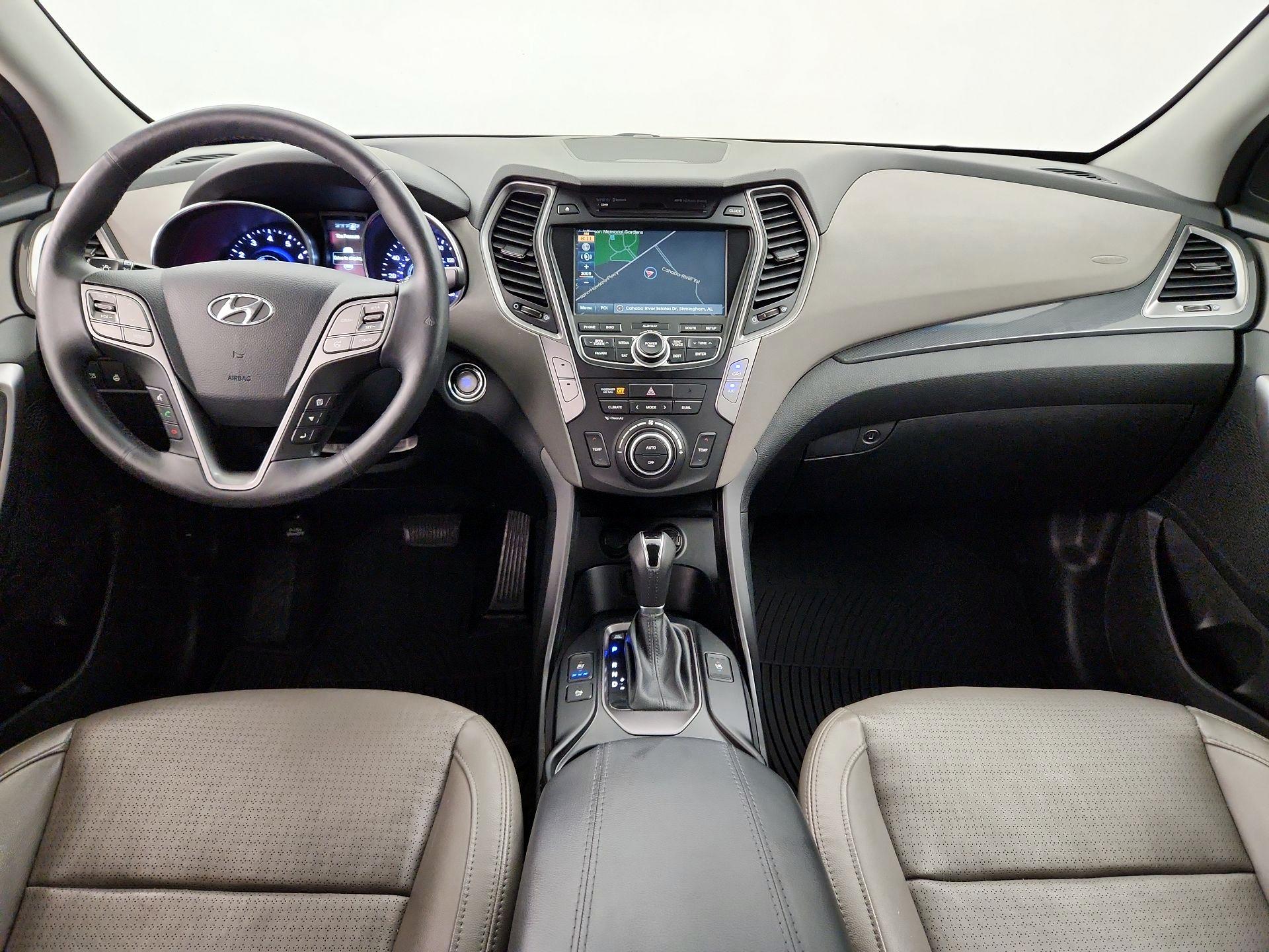 Thumbnail: 2016 Hyundai Santa Fe - 9