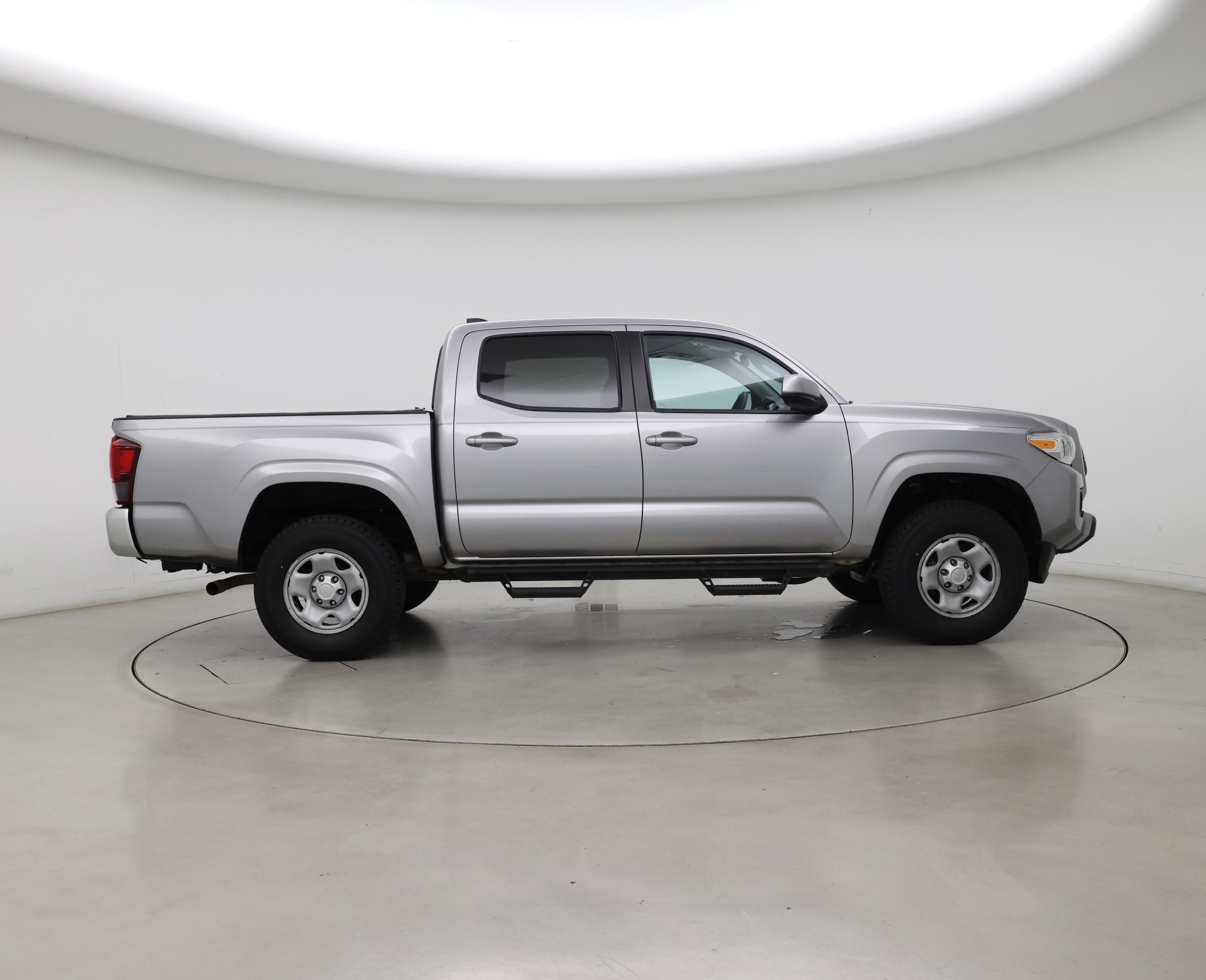 Thumbnail: 2021 Toyota Tacoma - 7