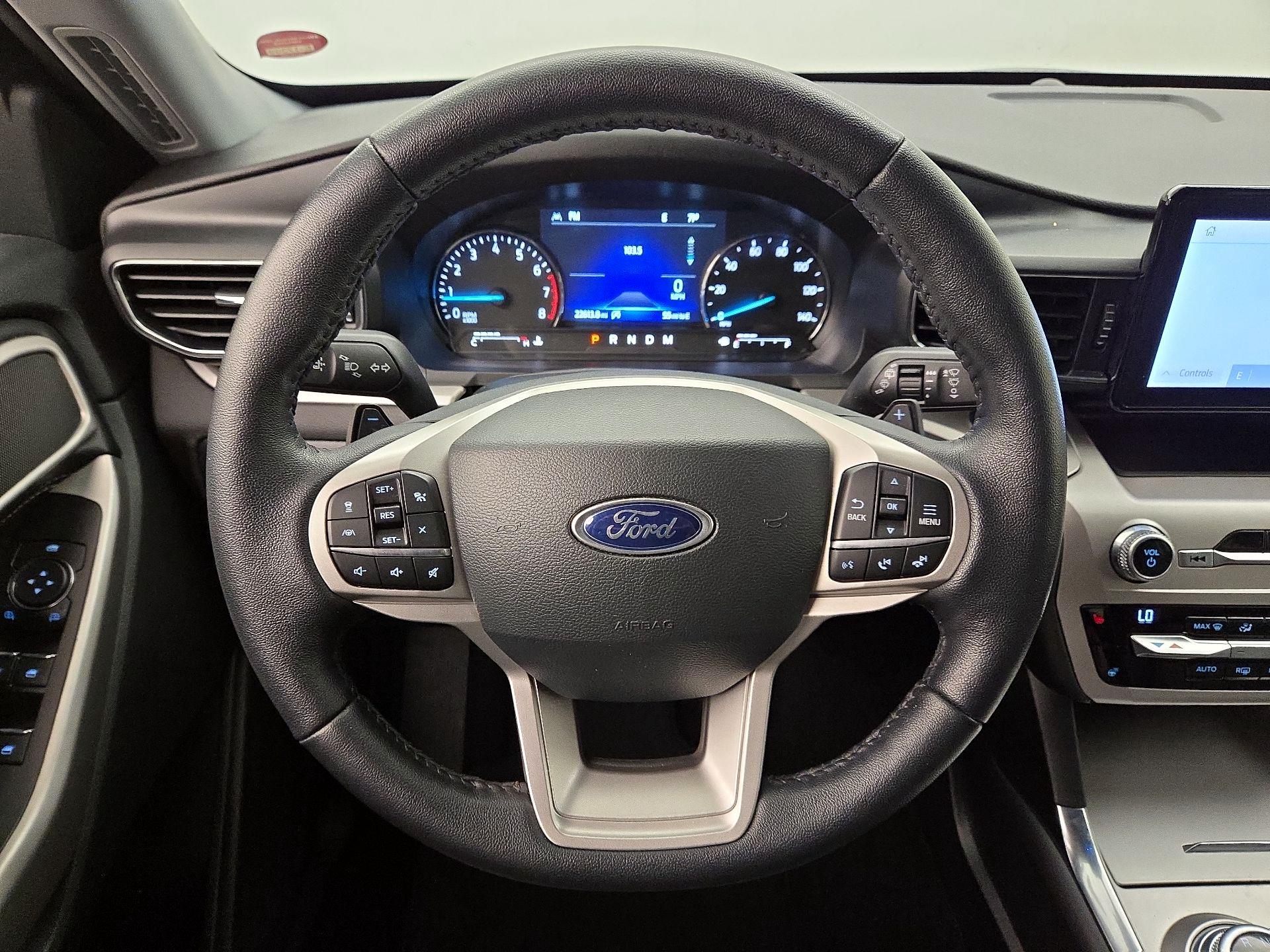 Thumbnail: 2021 Ford Explorer - 10