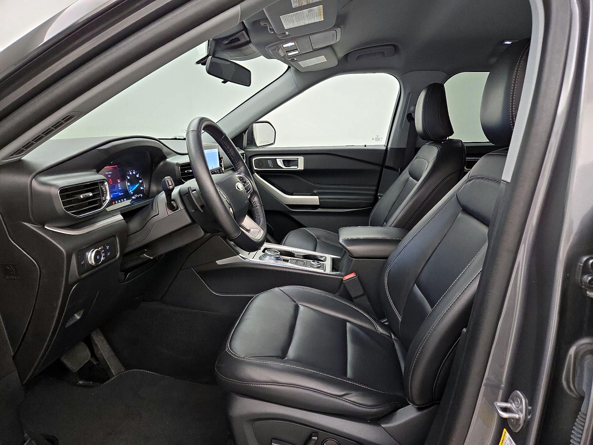 Thumbnail: 2021 Ford Explorer - 11