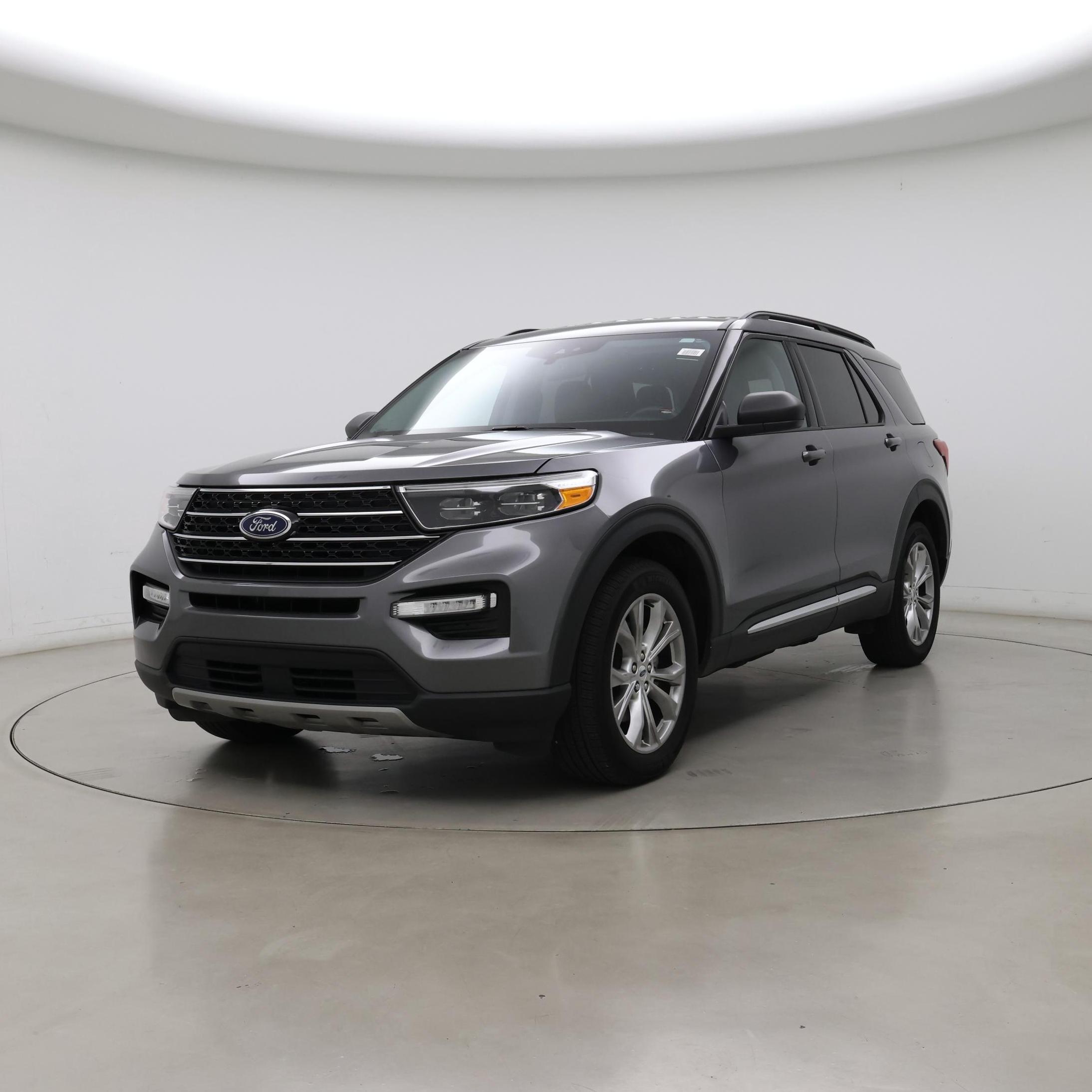 Thumbnail: 2021 Ford Explorer - 4