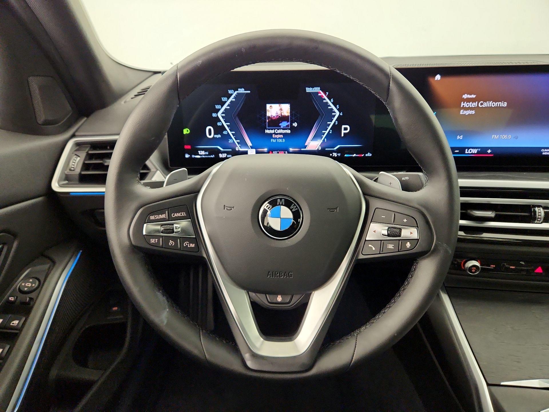 Thumbnail: 2024 BMW 3 Series - 10