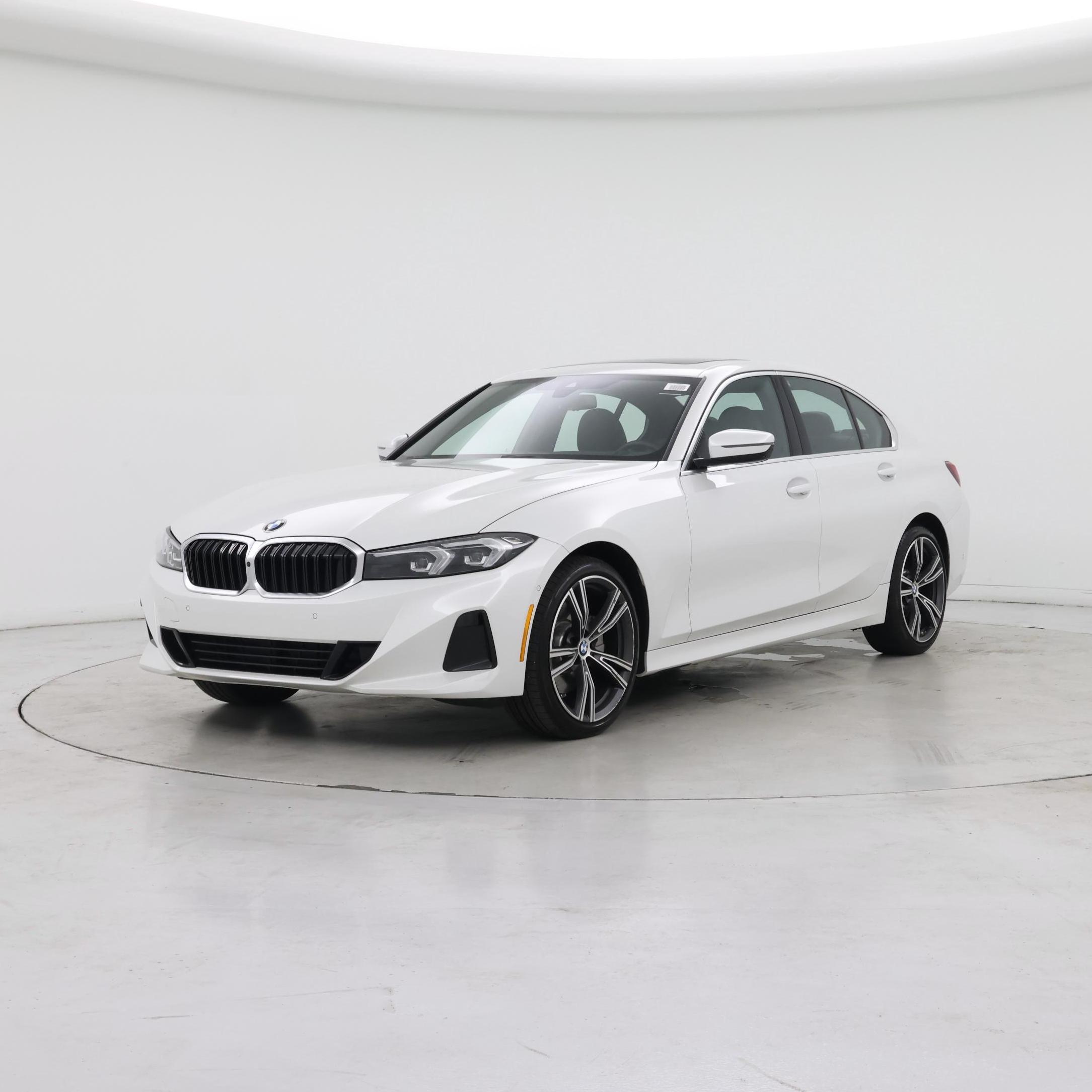 Thumbnail: 2024 BMW 3 Series - 4