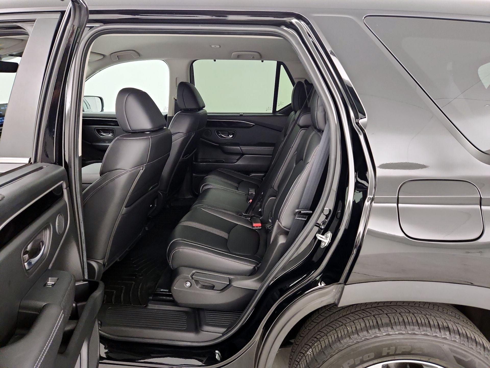Thumbnail: 2023 Honda Pilot - 19