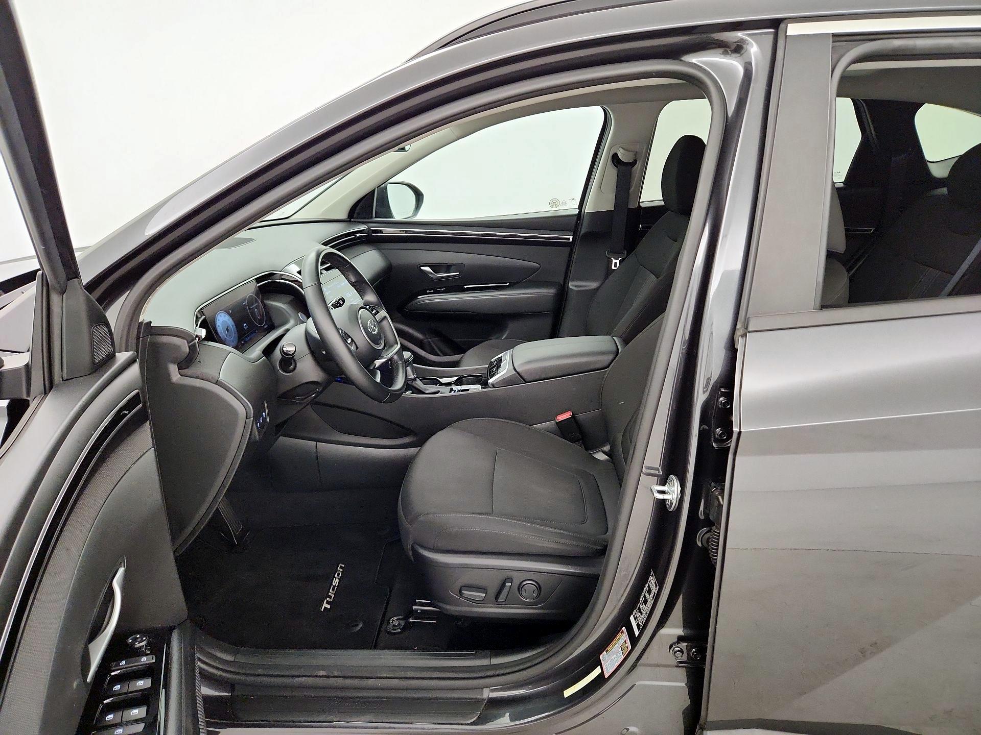 Thumbnail: 2022 Hyundai Tucson - 11