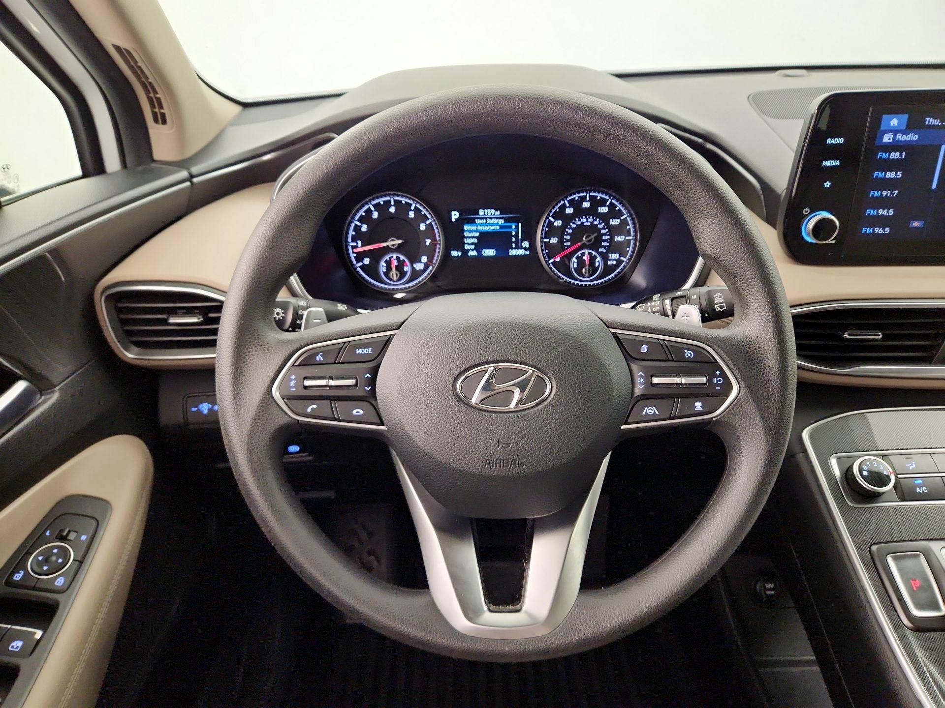 Thumbnail: 2022 Hyundai Santa Fe - 10