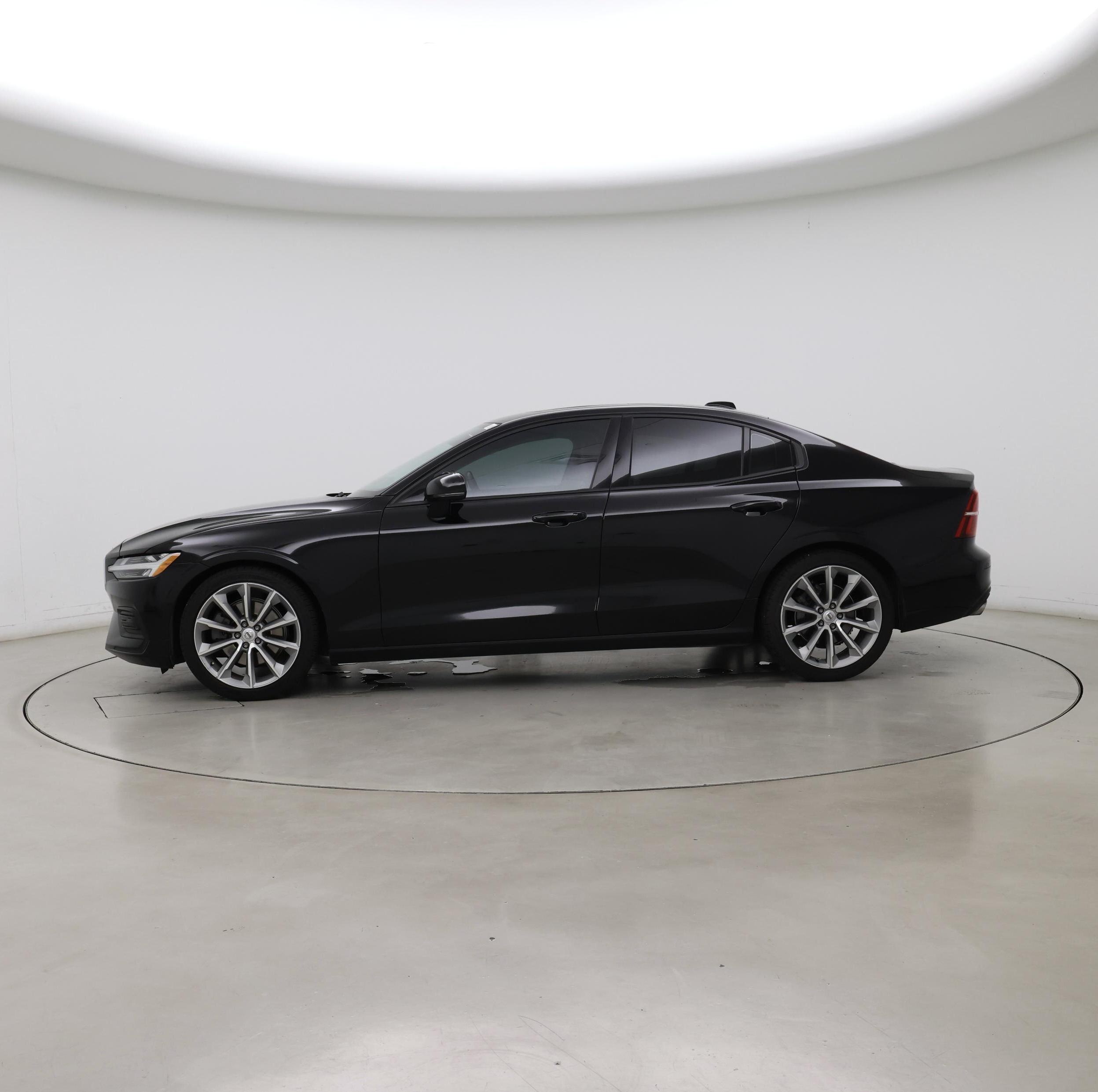 Thumbnail: 2020 Volvo S60 - 3