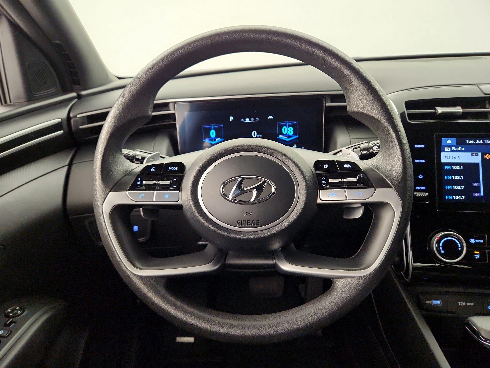 Thumbnail: 2023 Hyundai Santa Cruz - 10