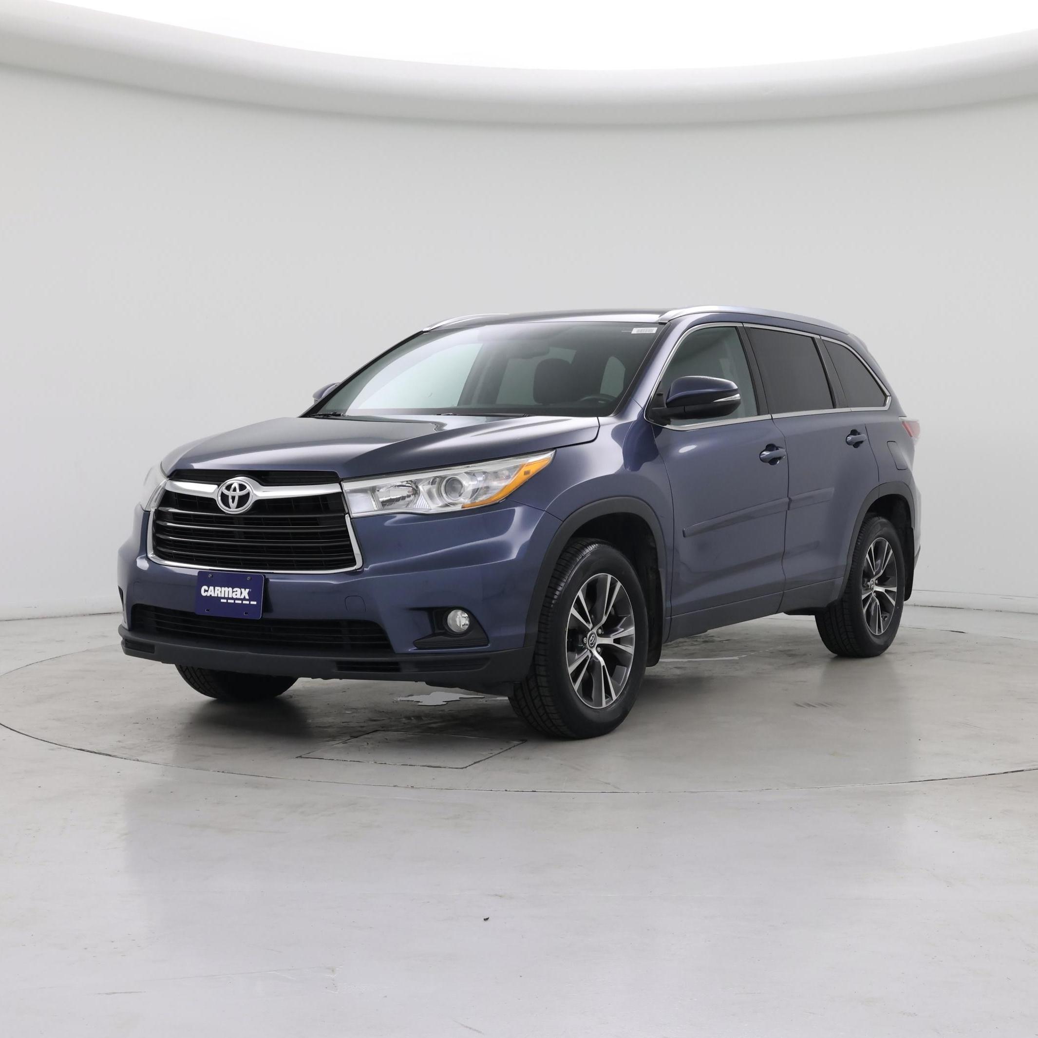 Thumbnail: 2016 Toyota Highlander - 4
